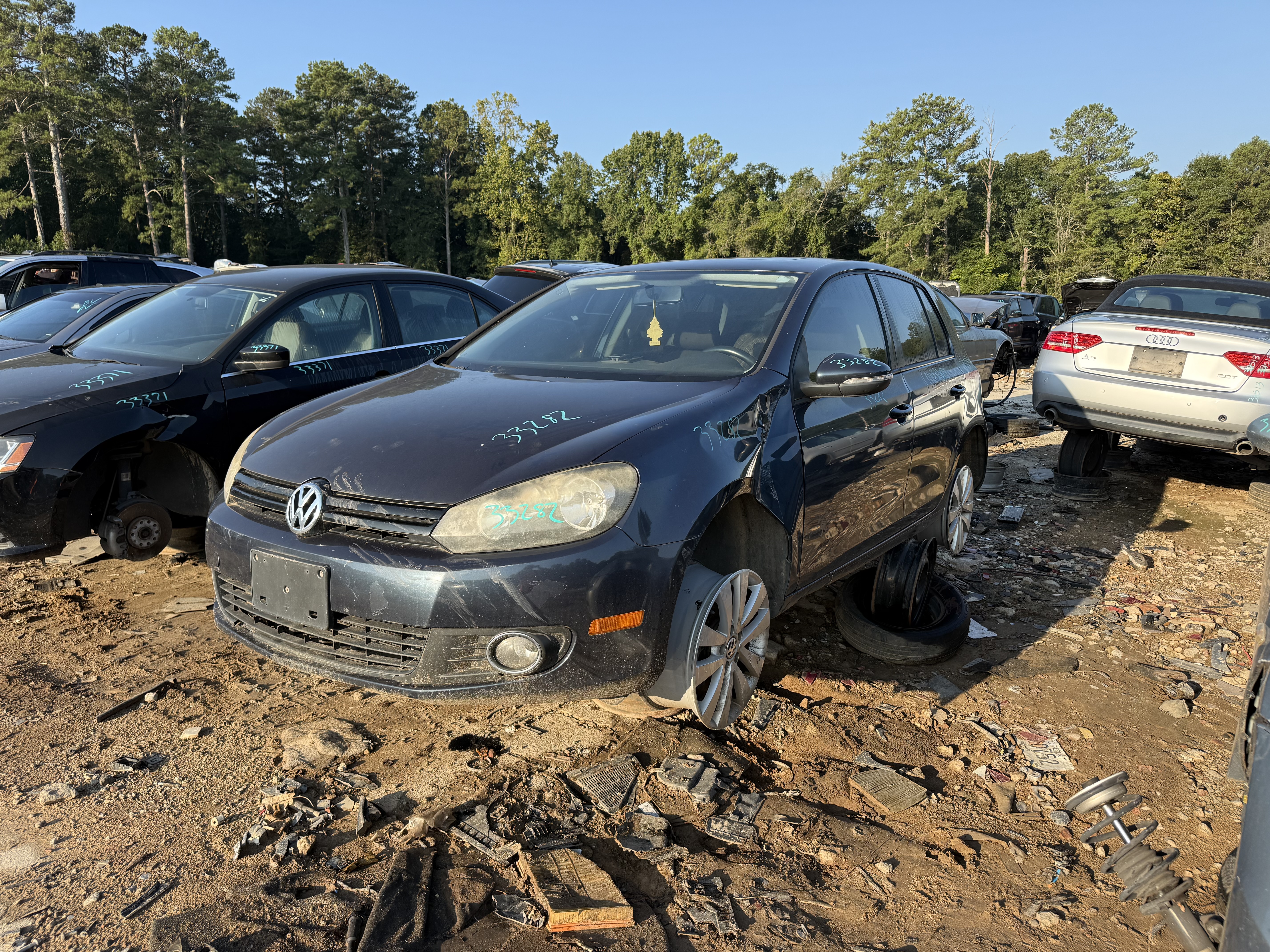 2012 VOLKSWAGEN Golf