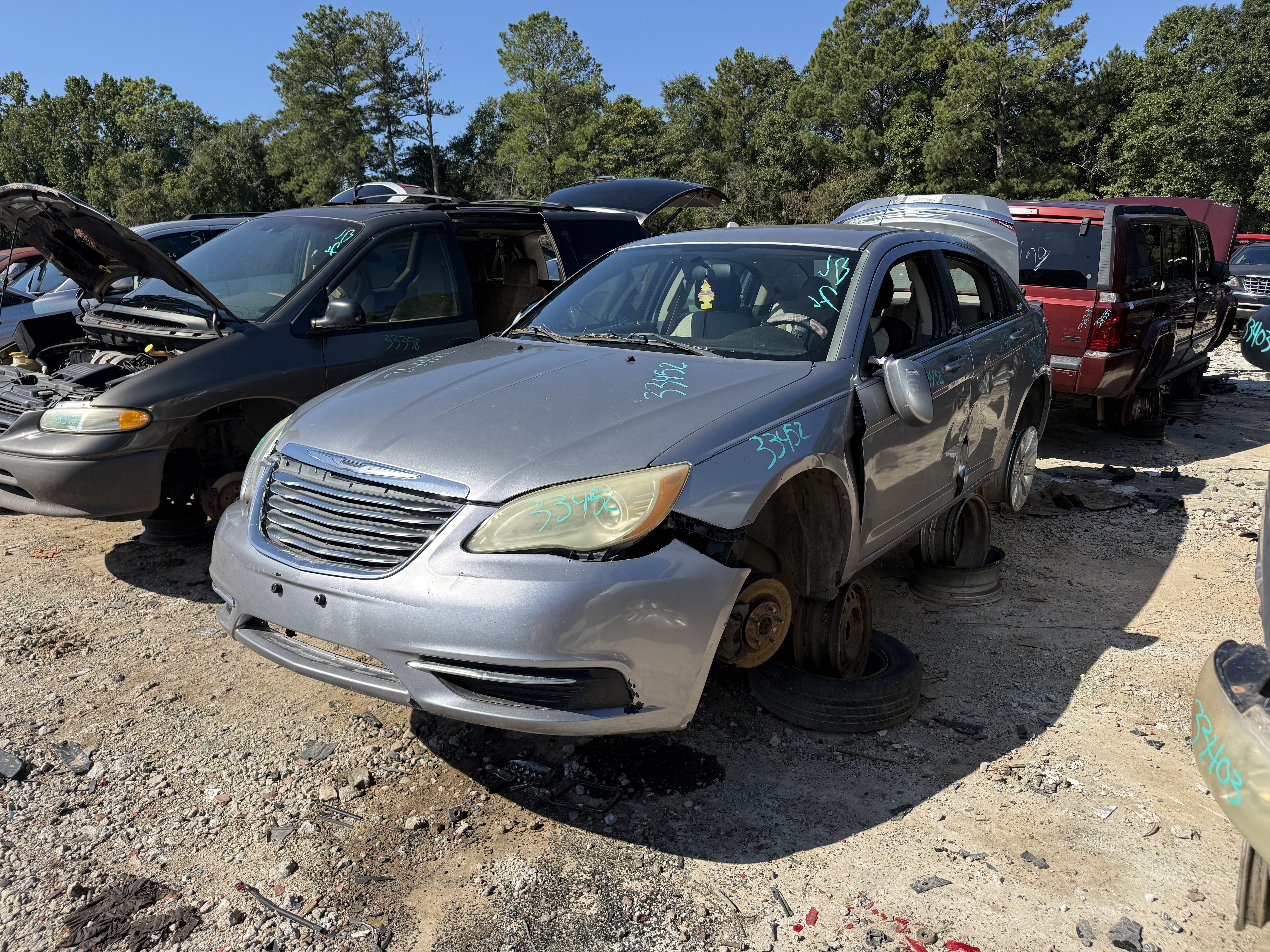 2013 CHRYSLER 200