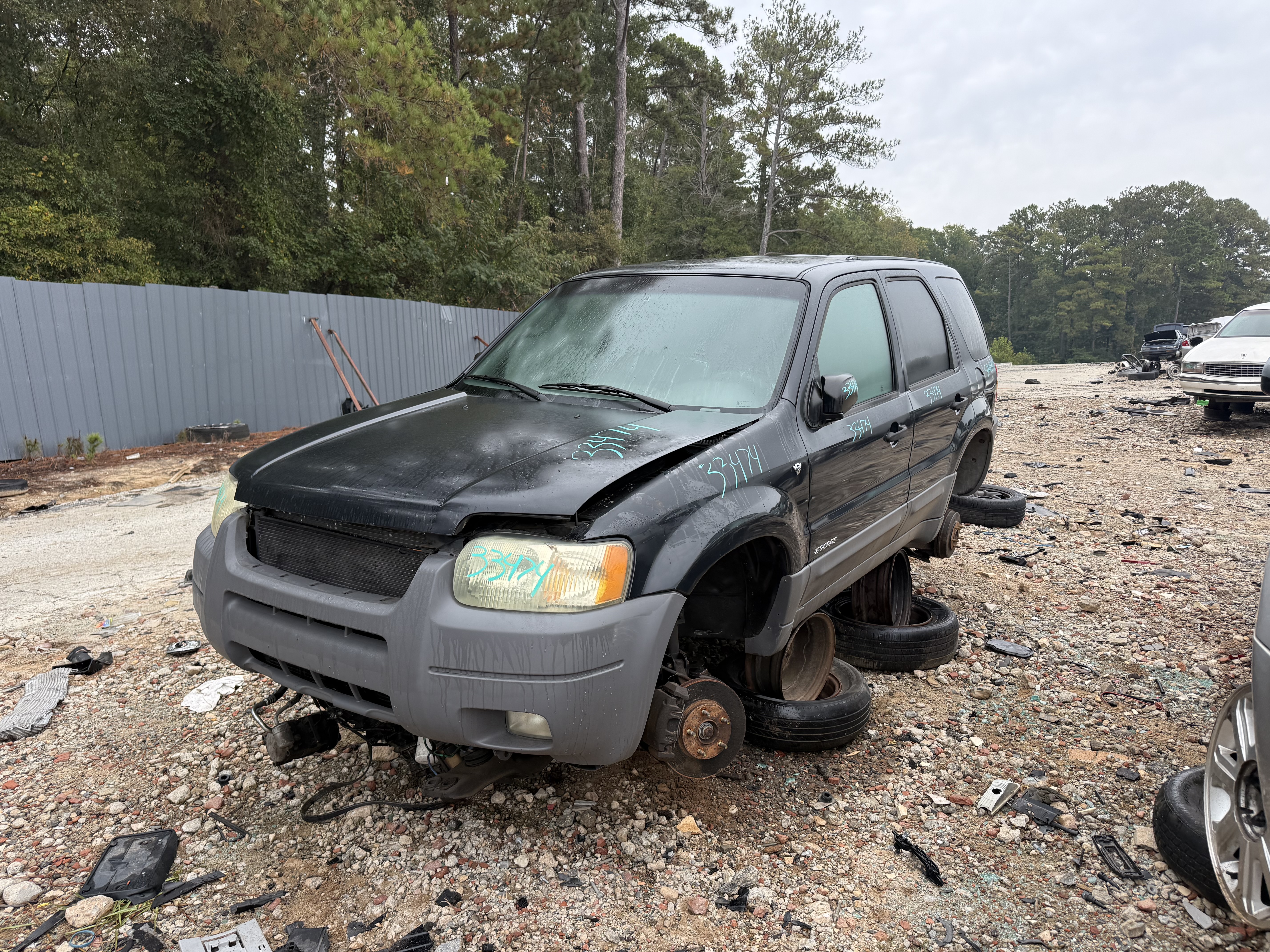 2001 FORD Escape