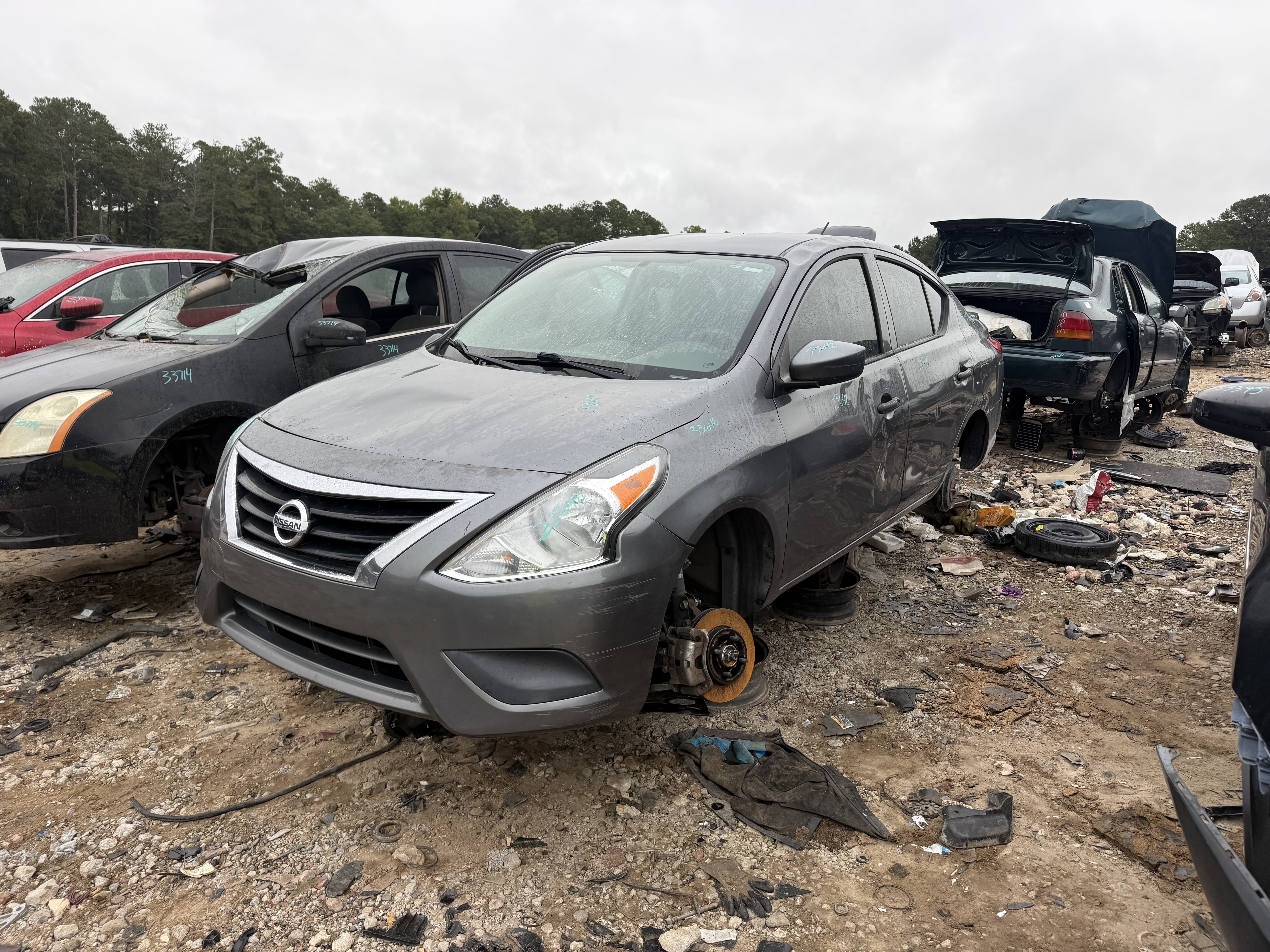 2019 NISSAN Versa