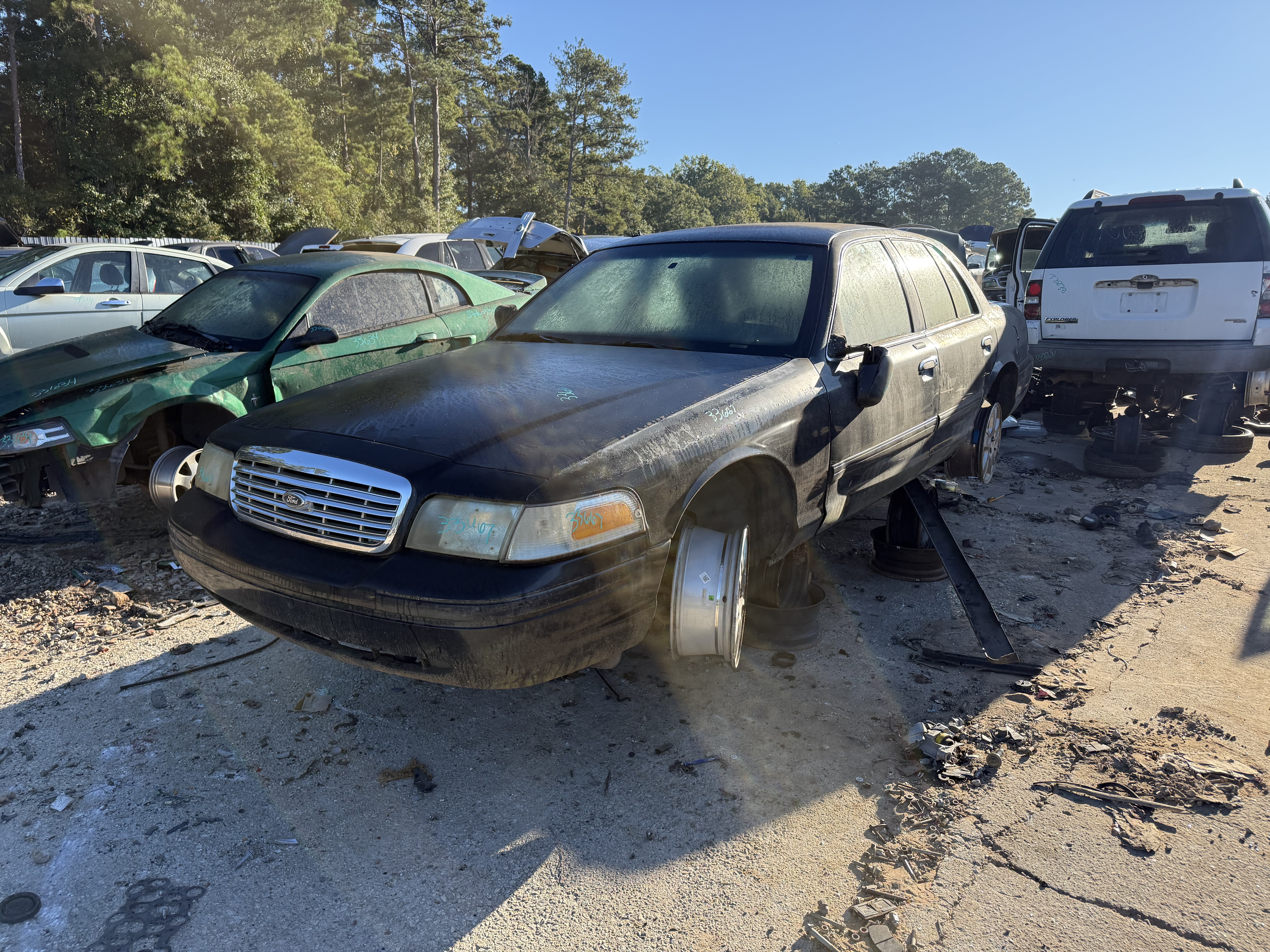 2011 FORD Crown Victoria