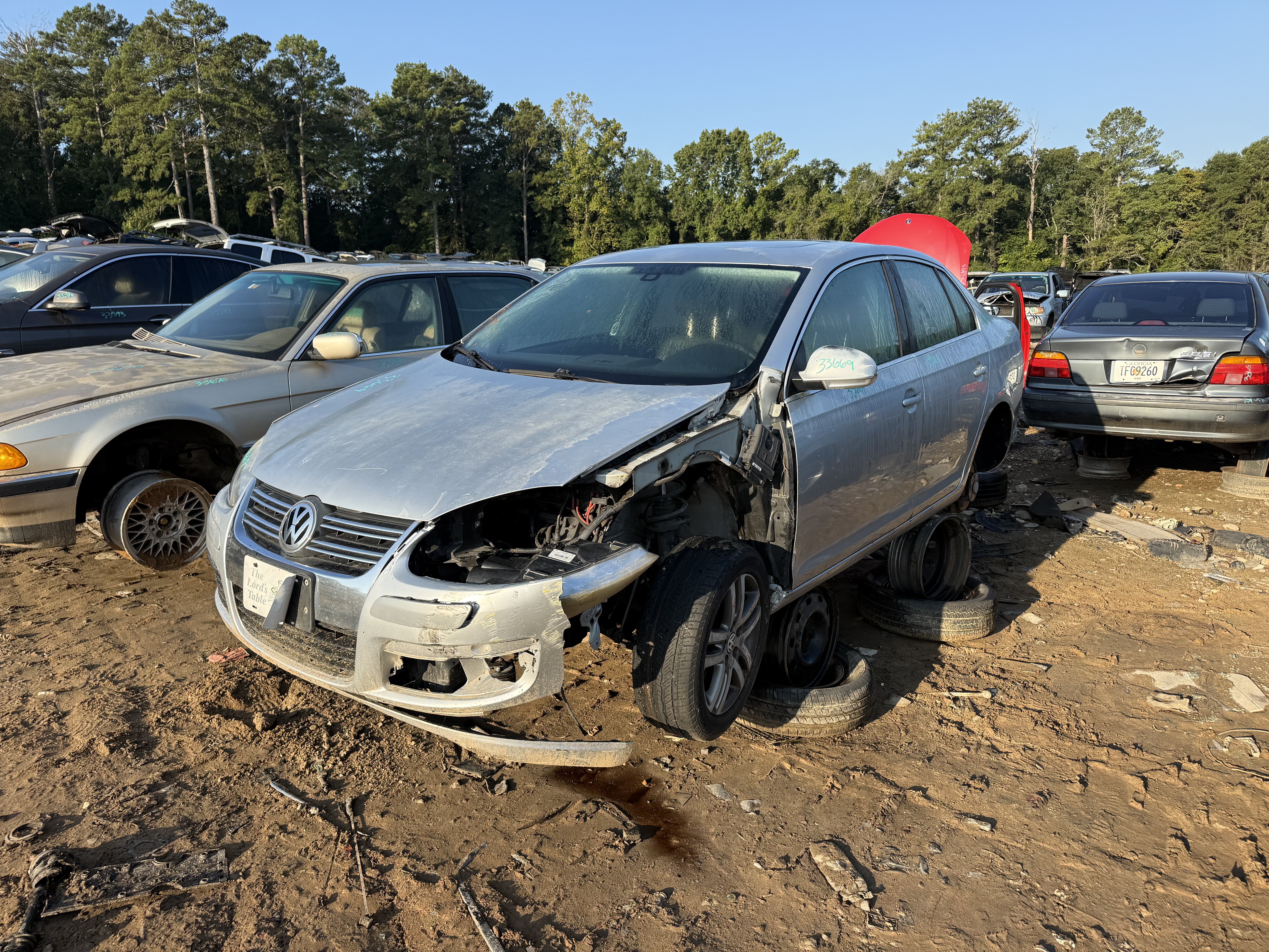 2005 VOLKSWAGEN Jetta
