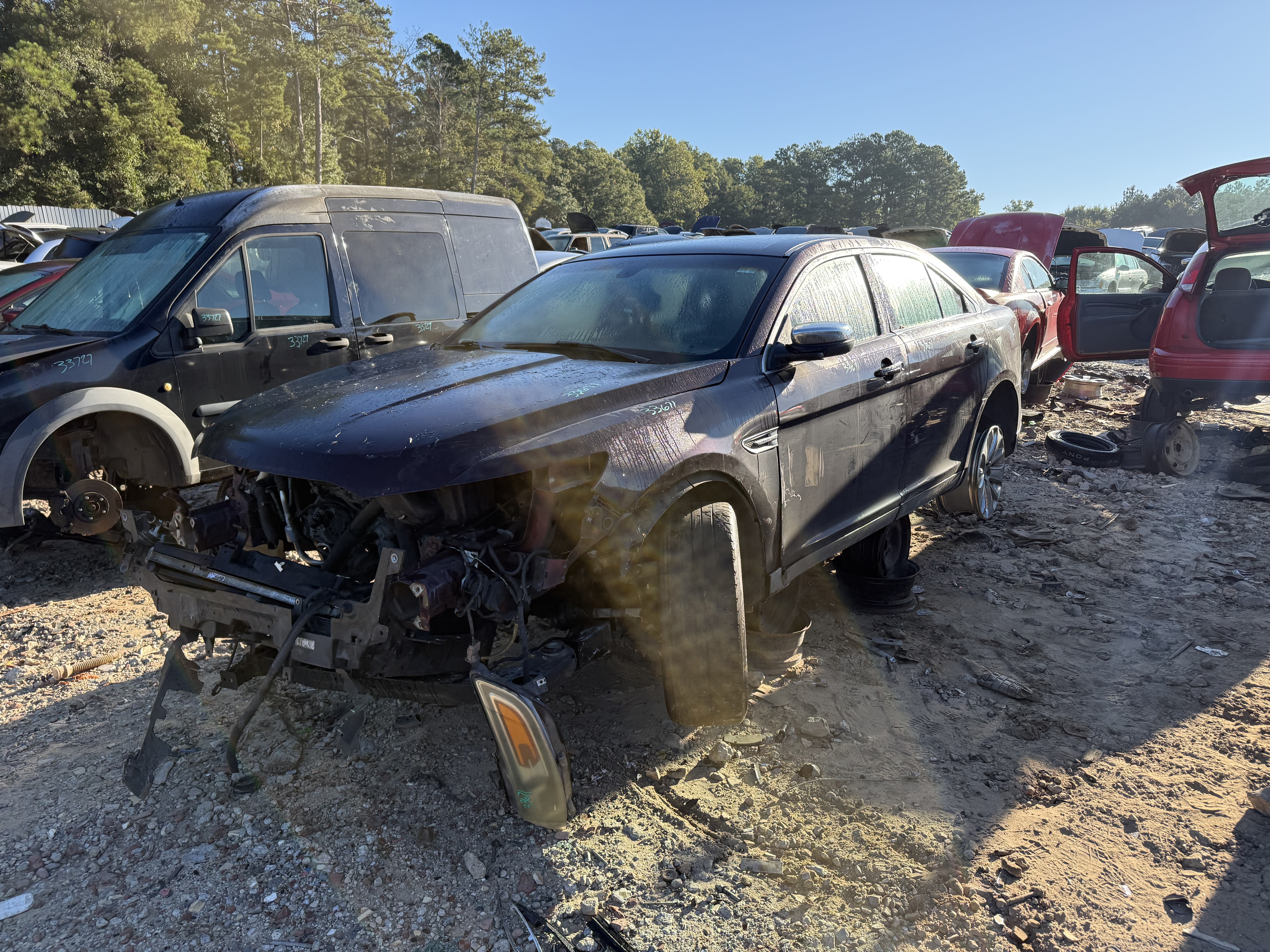 2011 FORD Taurus