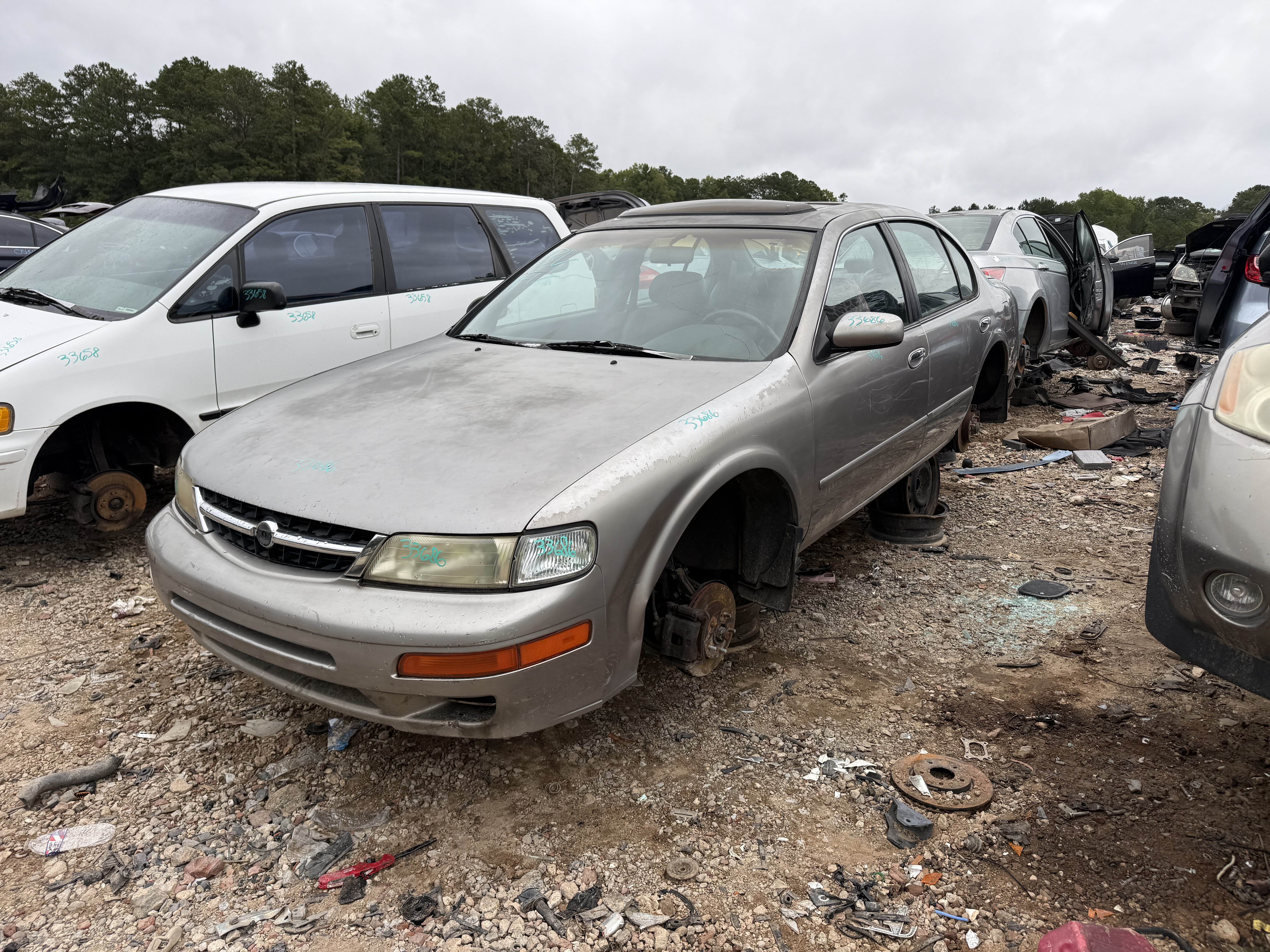 1999 NISSAN Maxima
