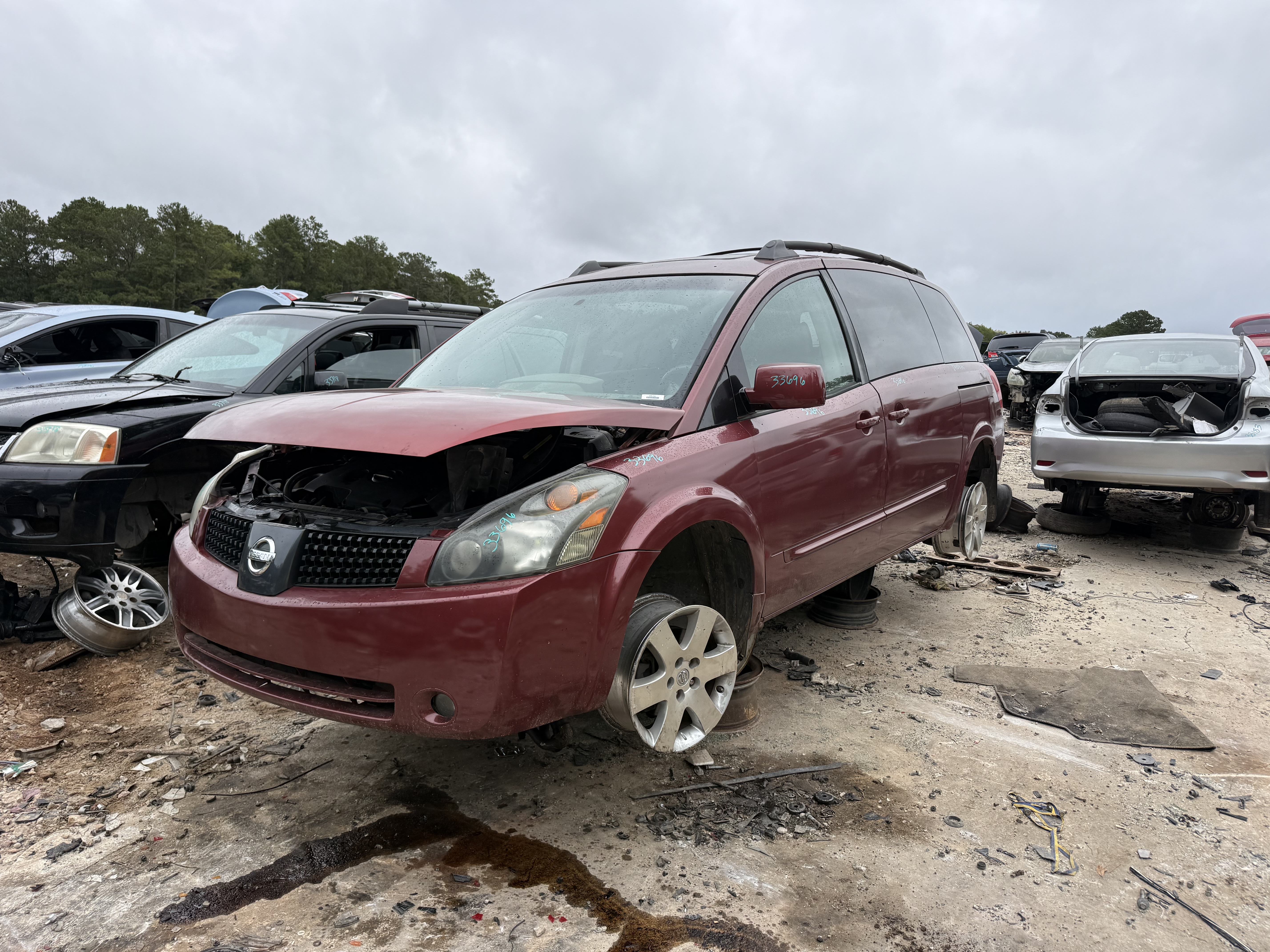 2004 NISSAN Quest