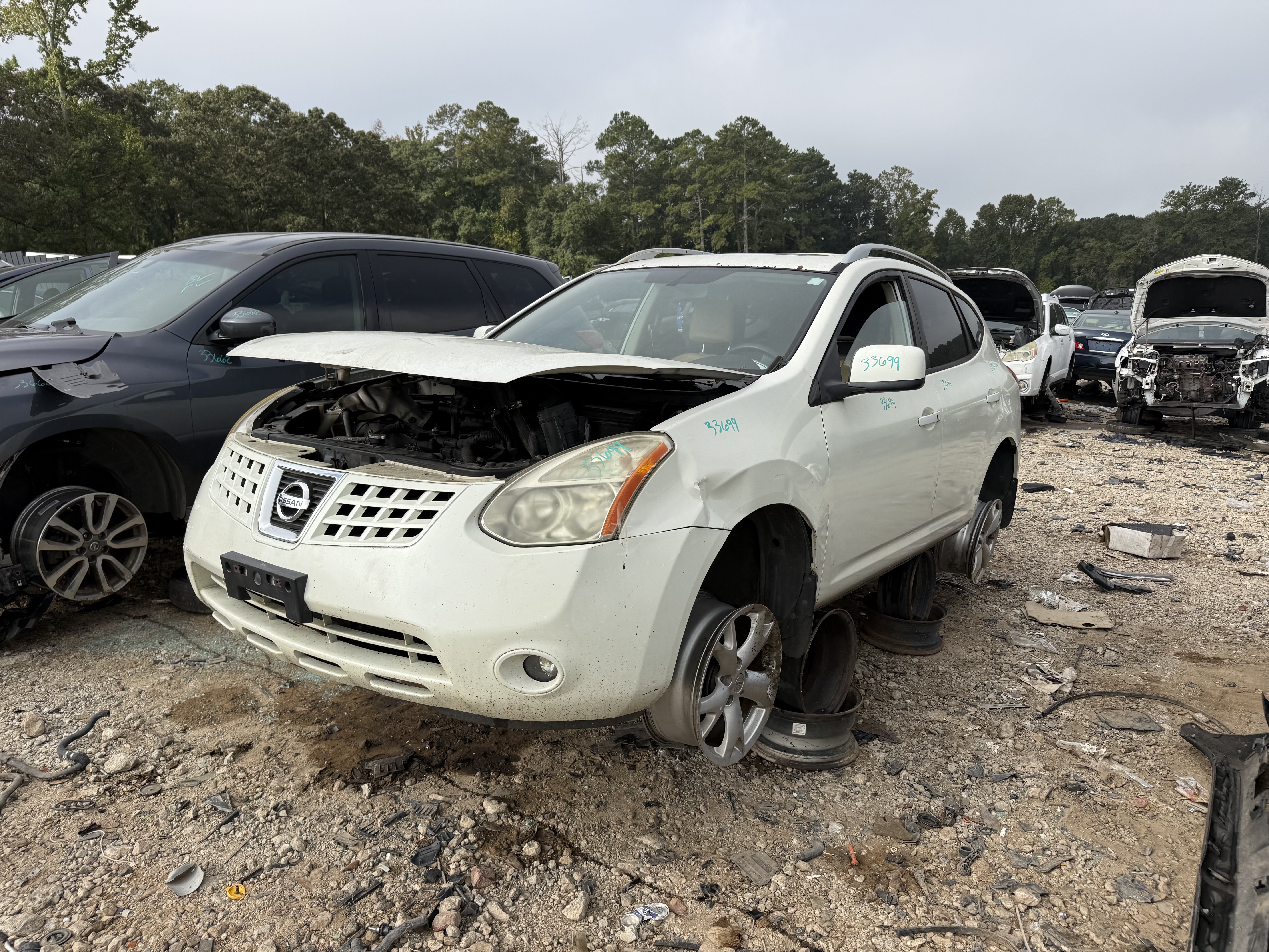2008 NISSAN Rogue