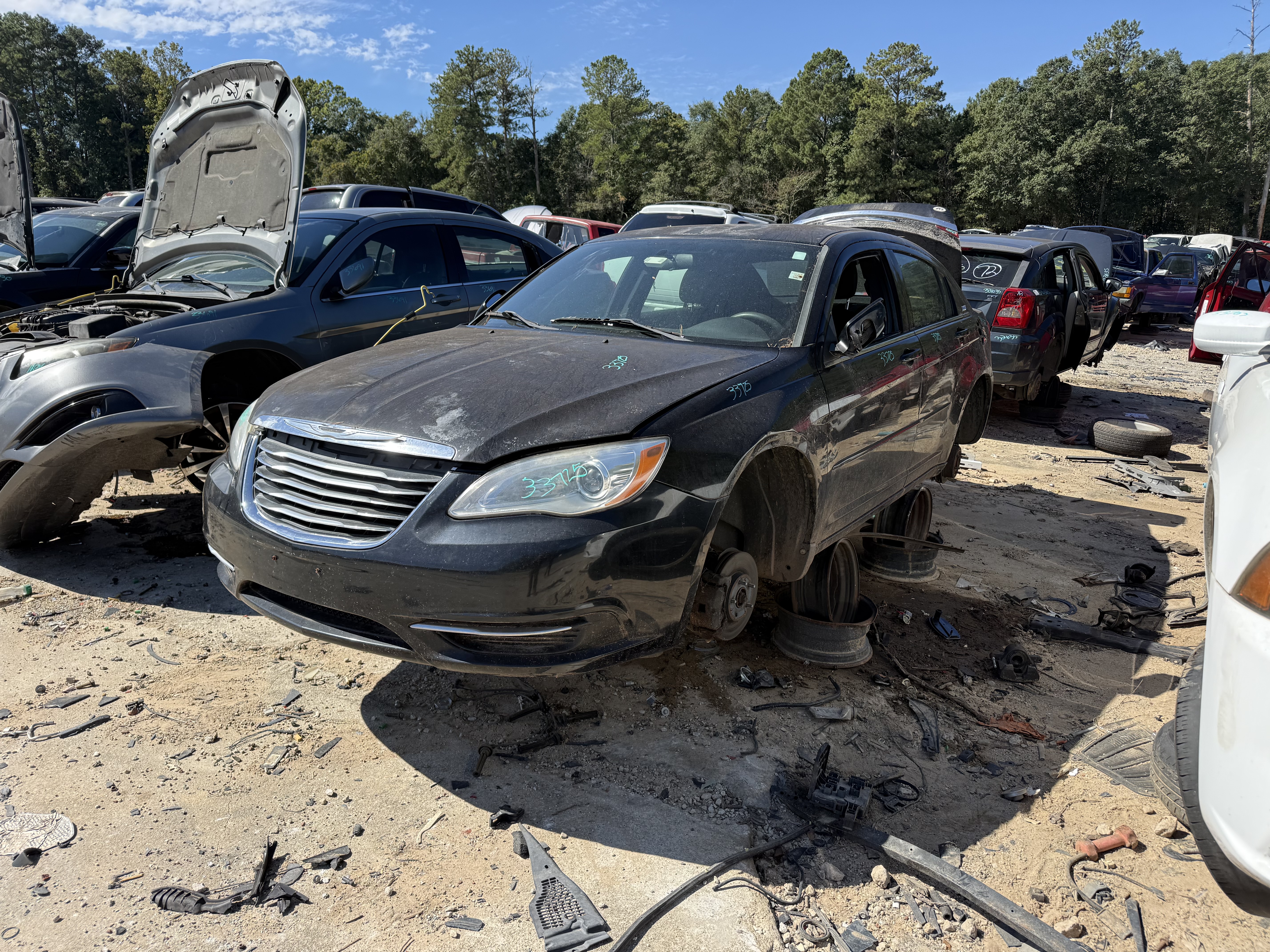 2011 CHRYSLER 200