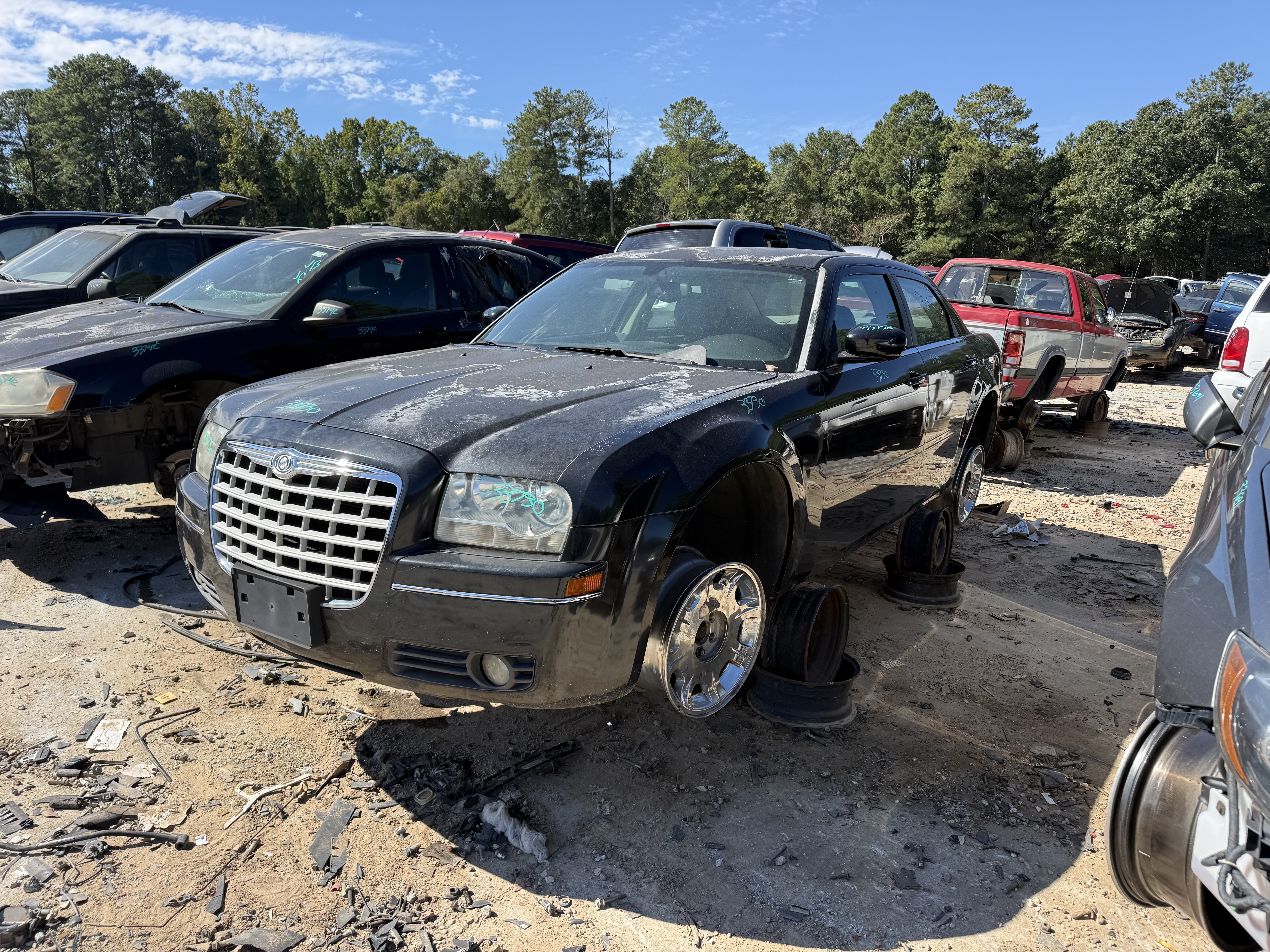 2005 CHRYSLER 300