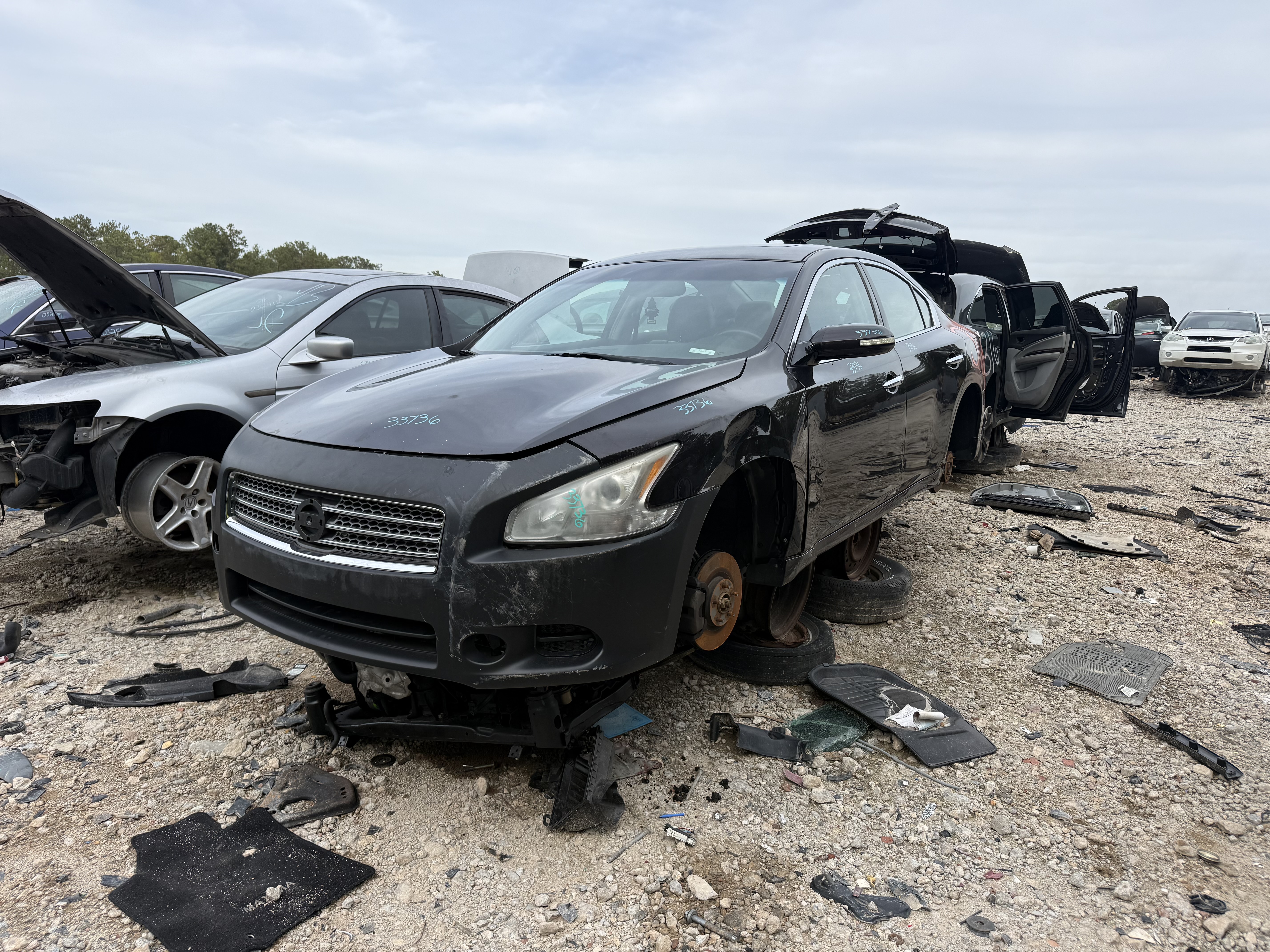 2011 NISSAN Maxima