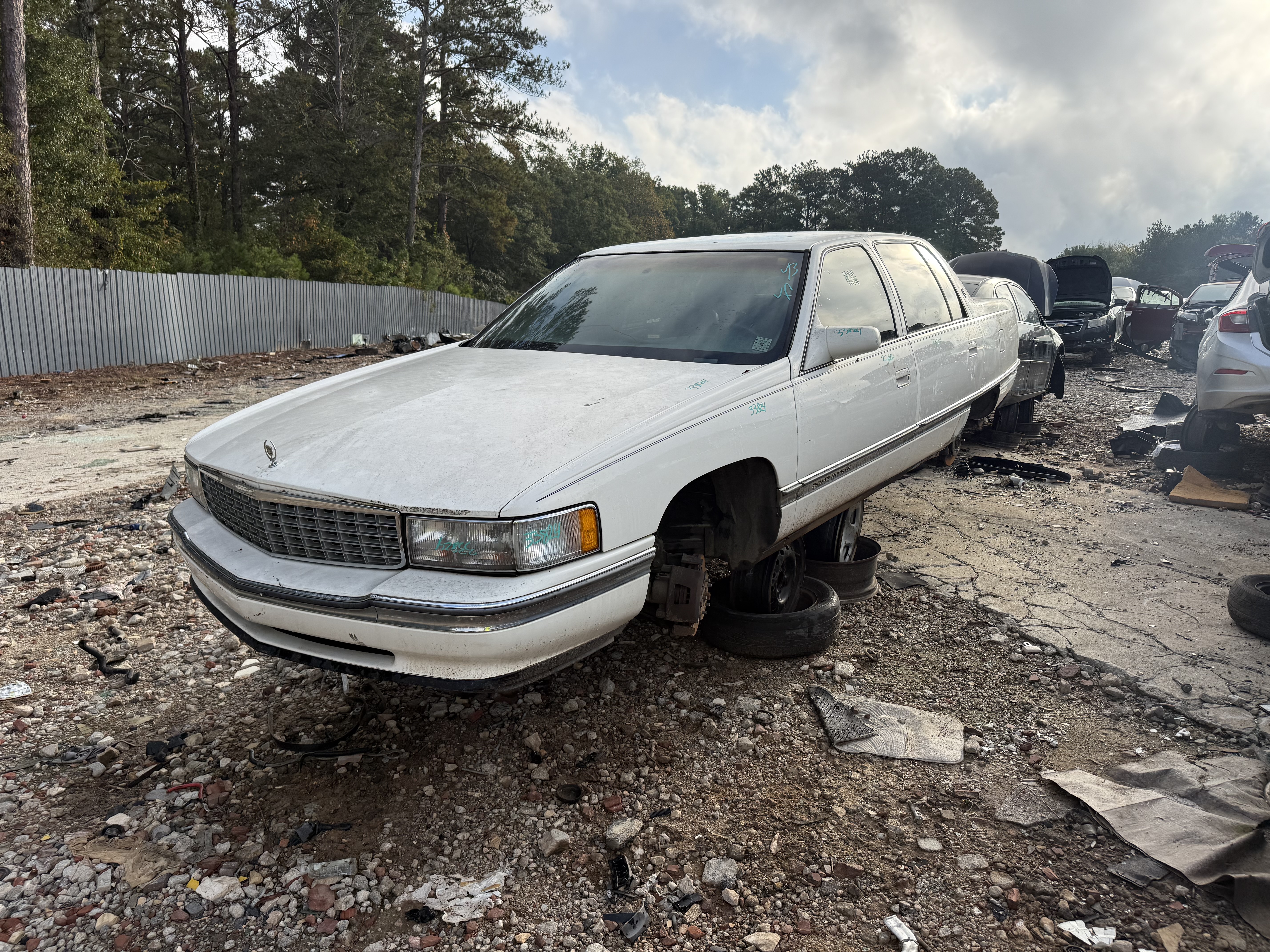 1996 CADILLAC Deville