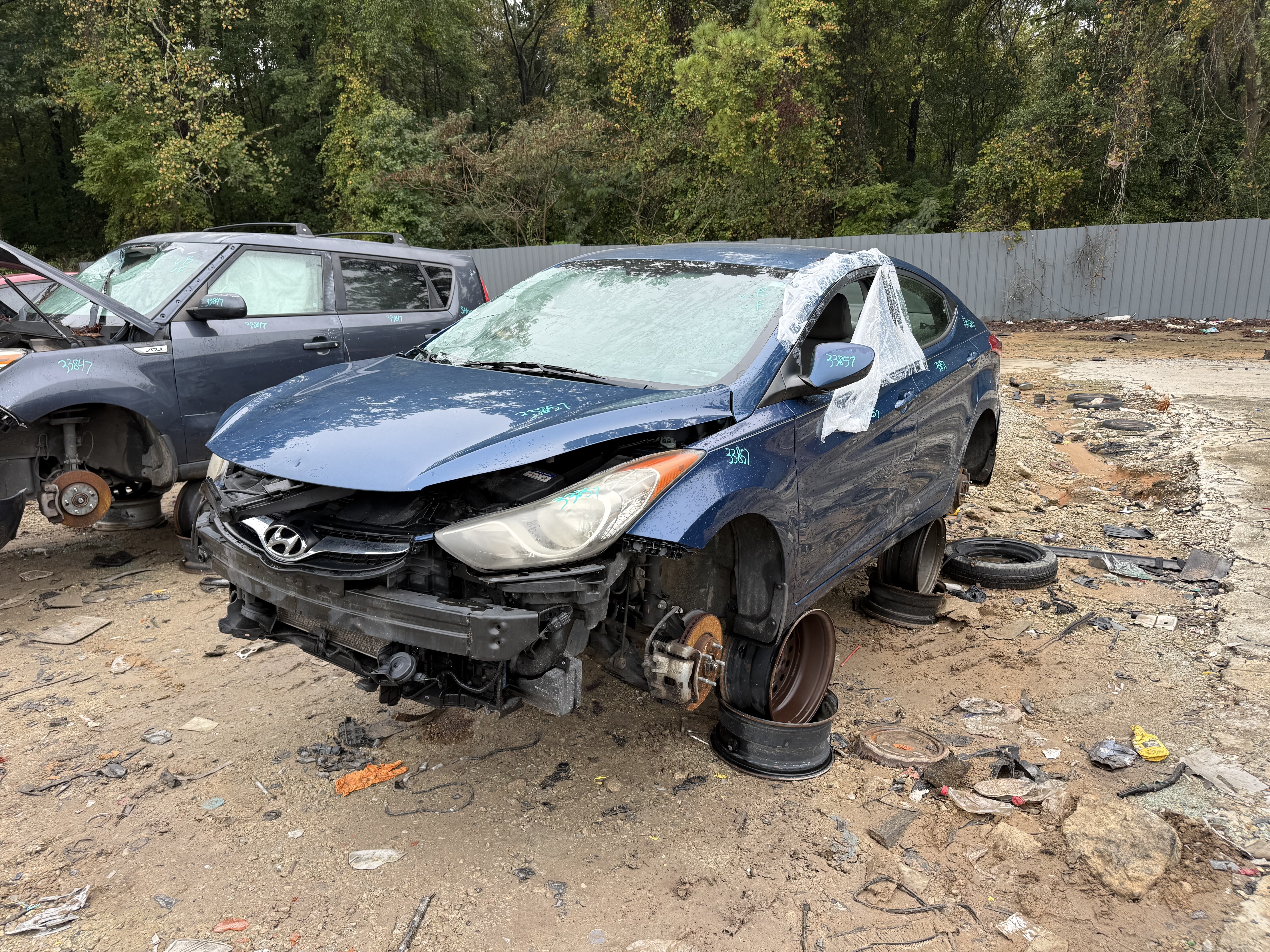 2013 HYUNDAI Elantra
