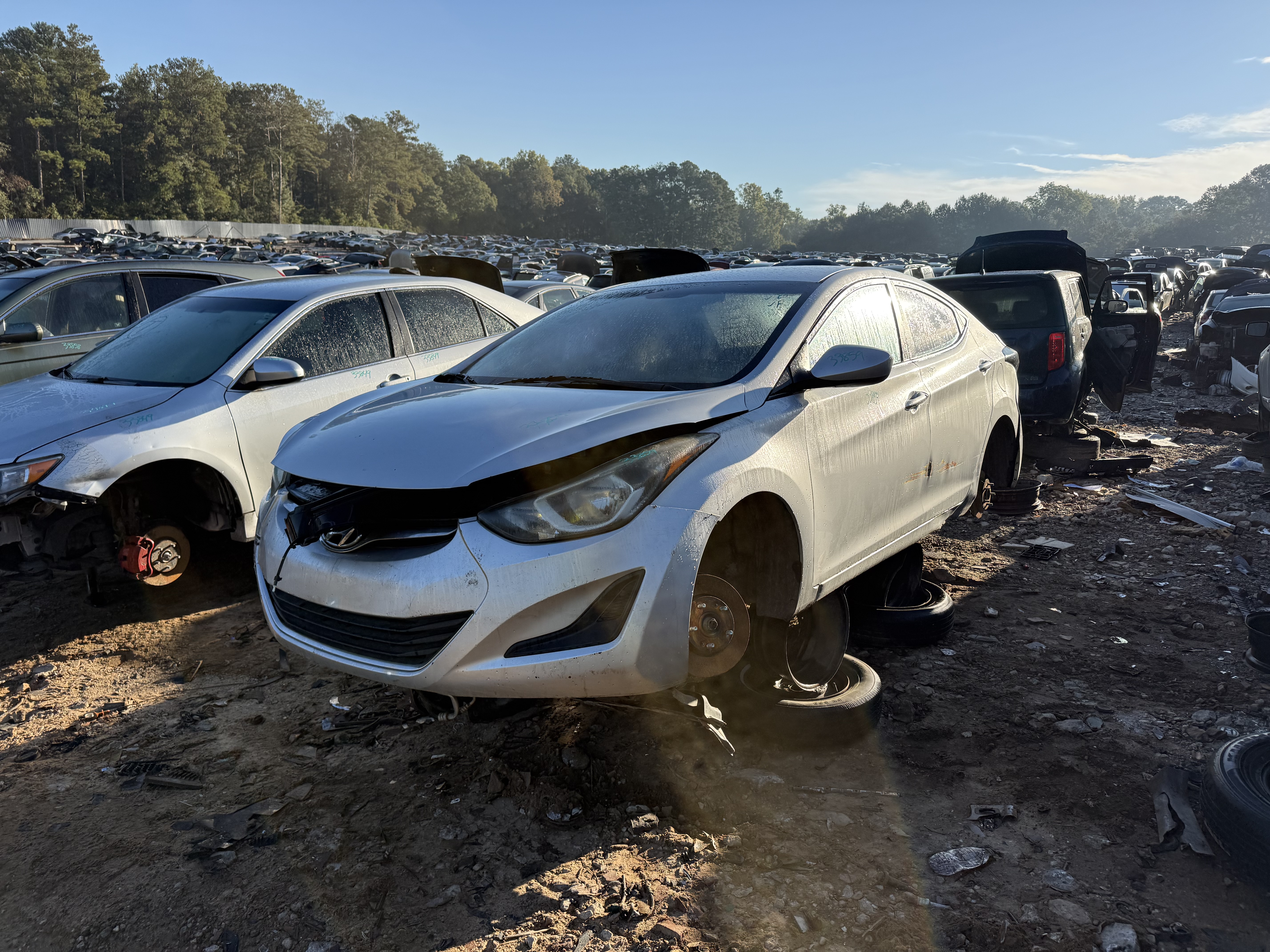 2016 HYUNDAI Elantra