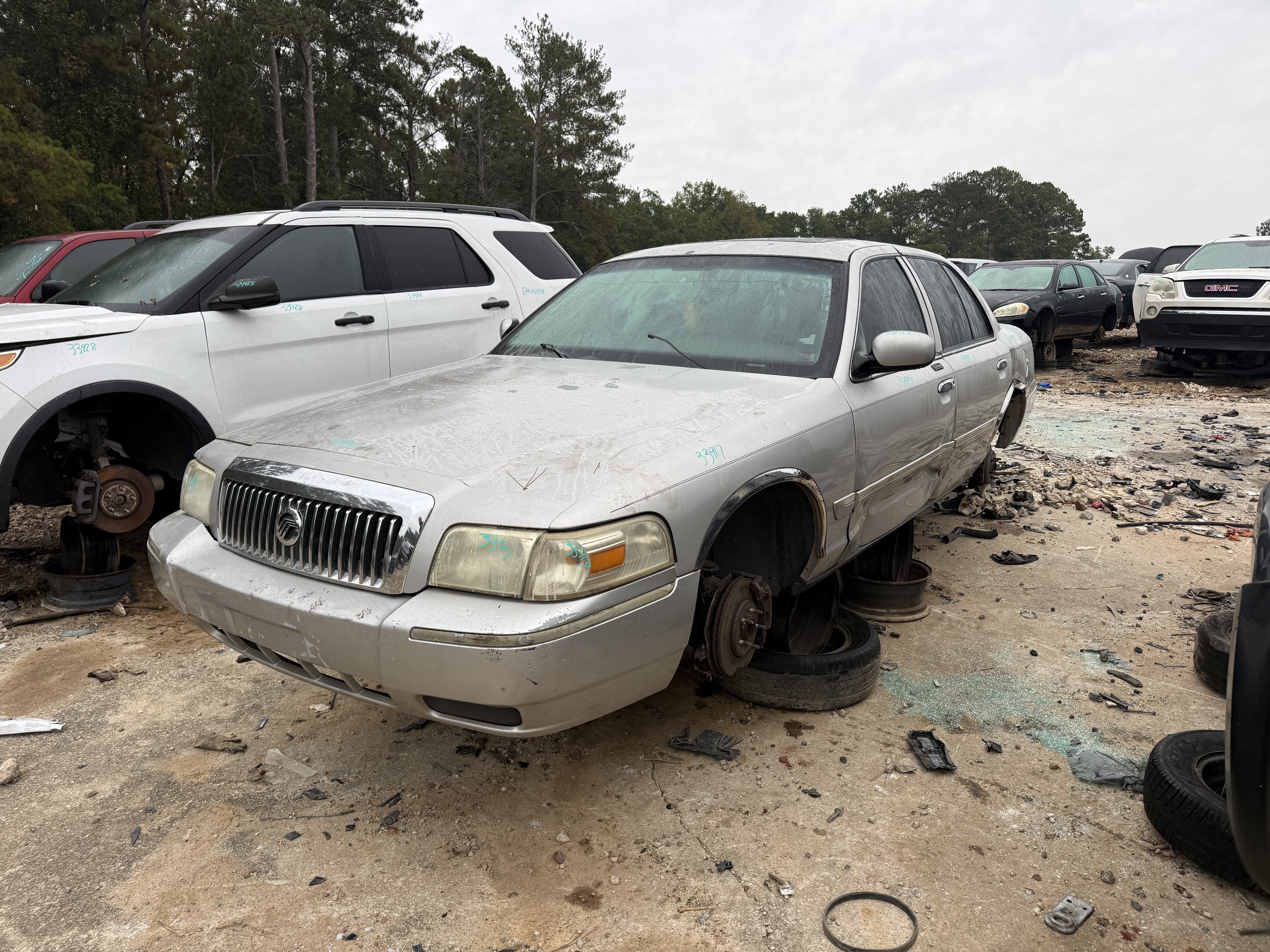 2006 MERCURY Grand Marquis