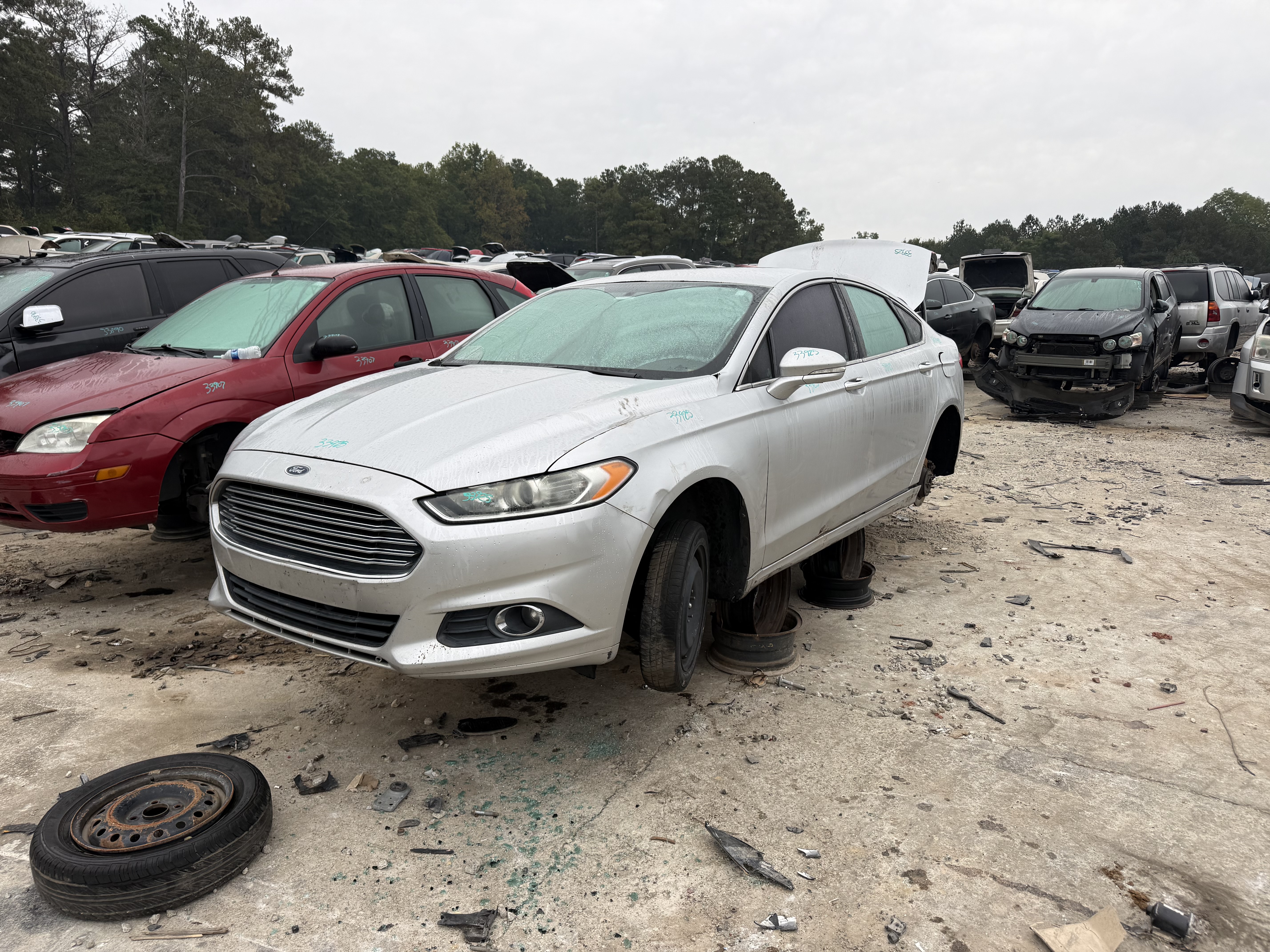2013 FORD Fusion