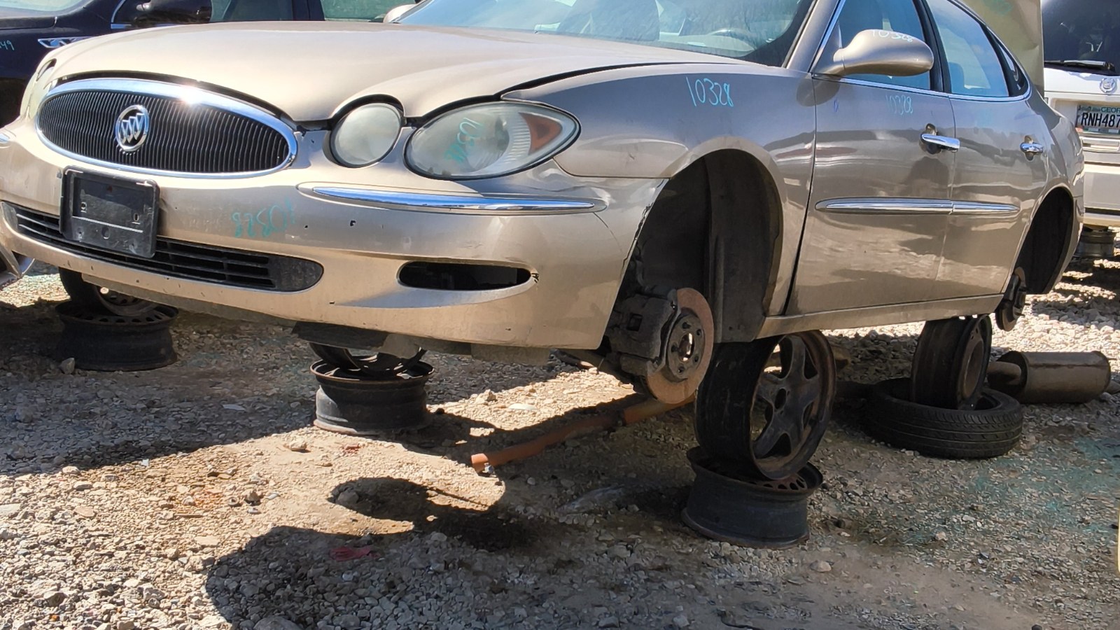 2005 BUICK Lacrosse