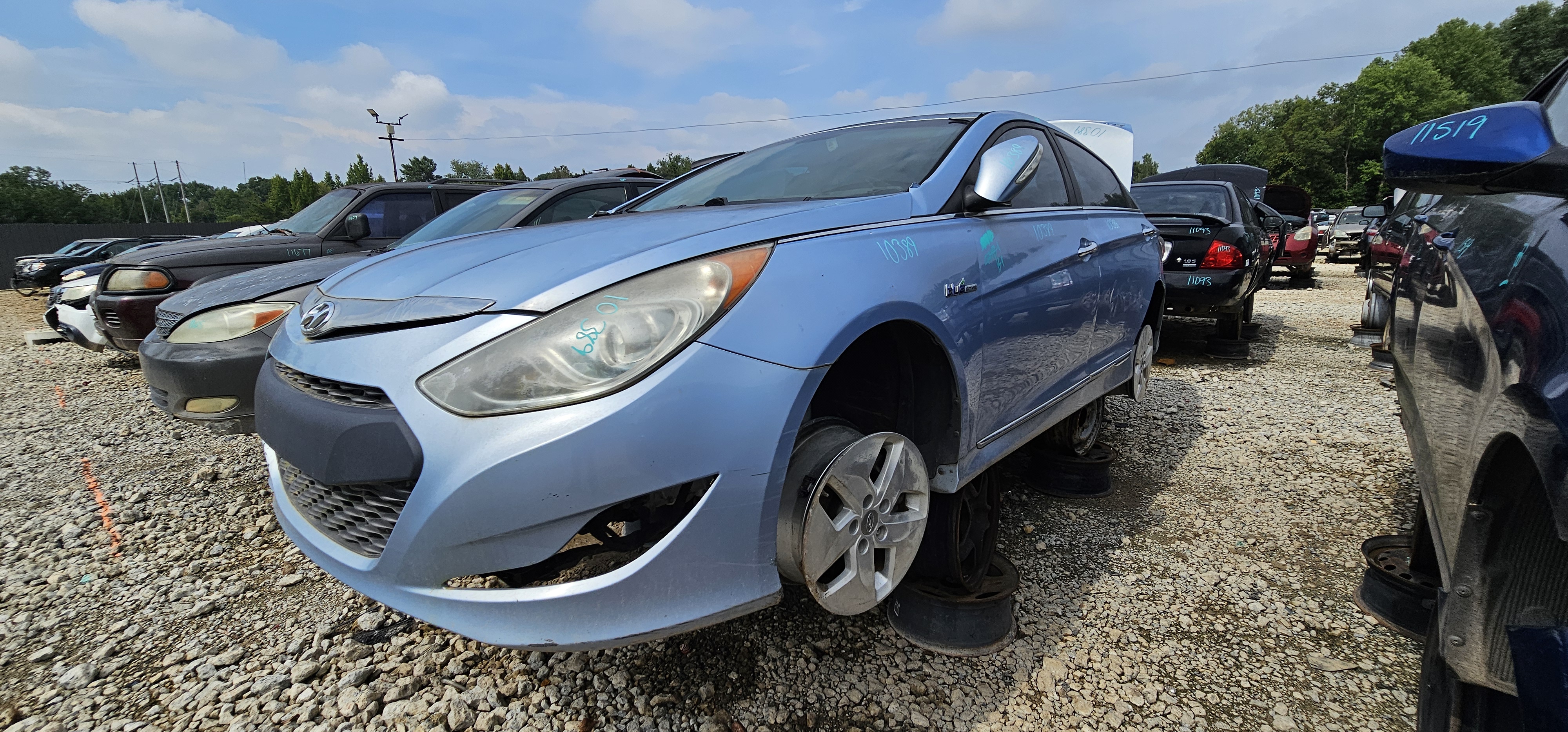 2011 HYUNDAI Sonata