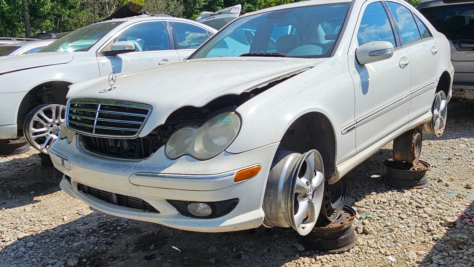 2005 MERCEDES-BENZ C-Class