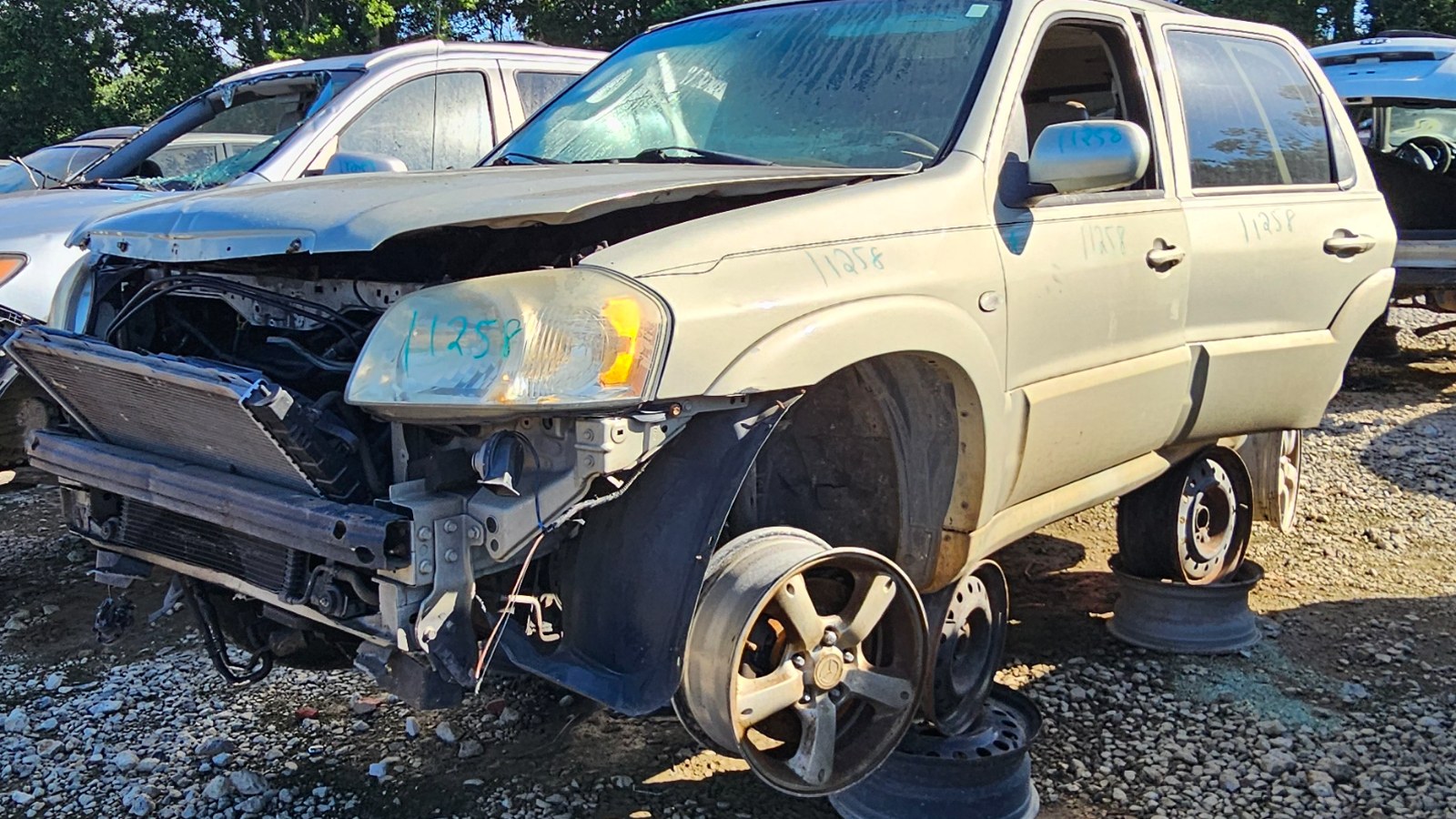 2005 MAZDA Tribute