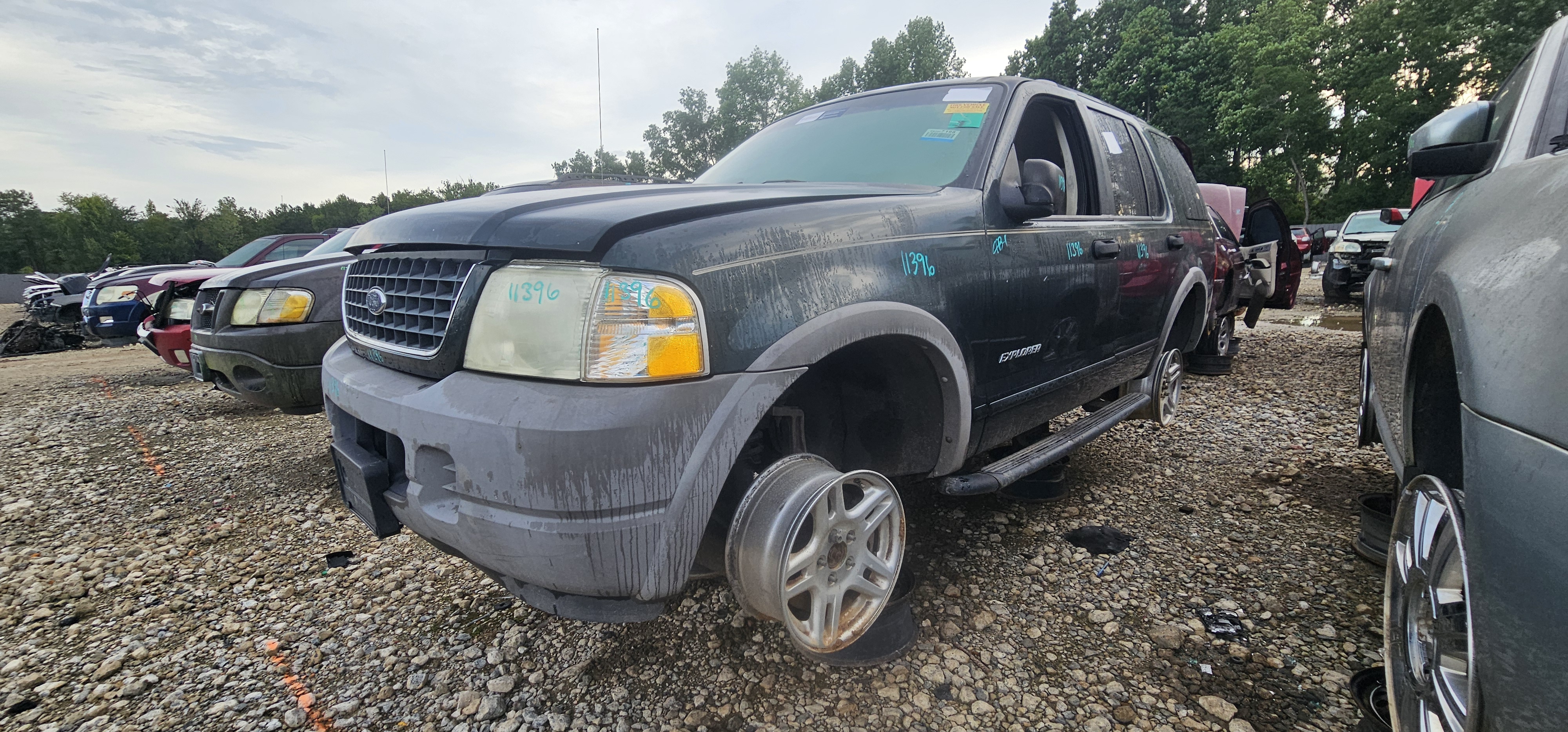 2002 FORD Explorer