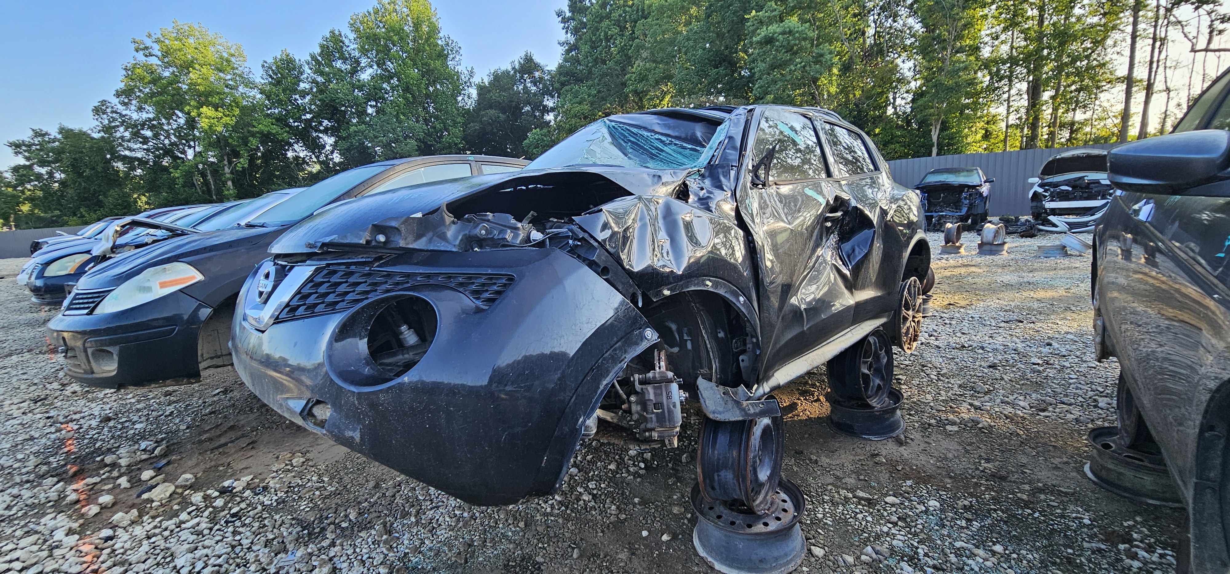 2015 NISSAN Juke