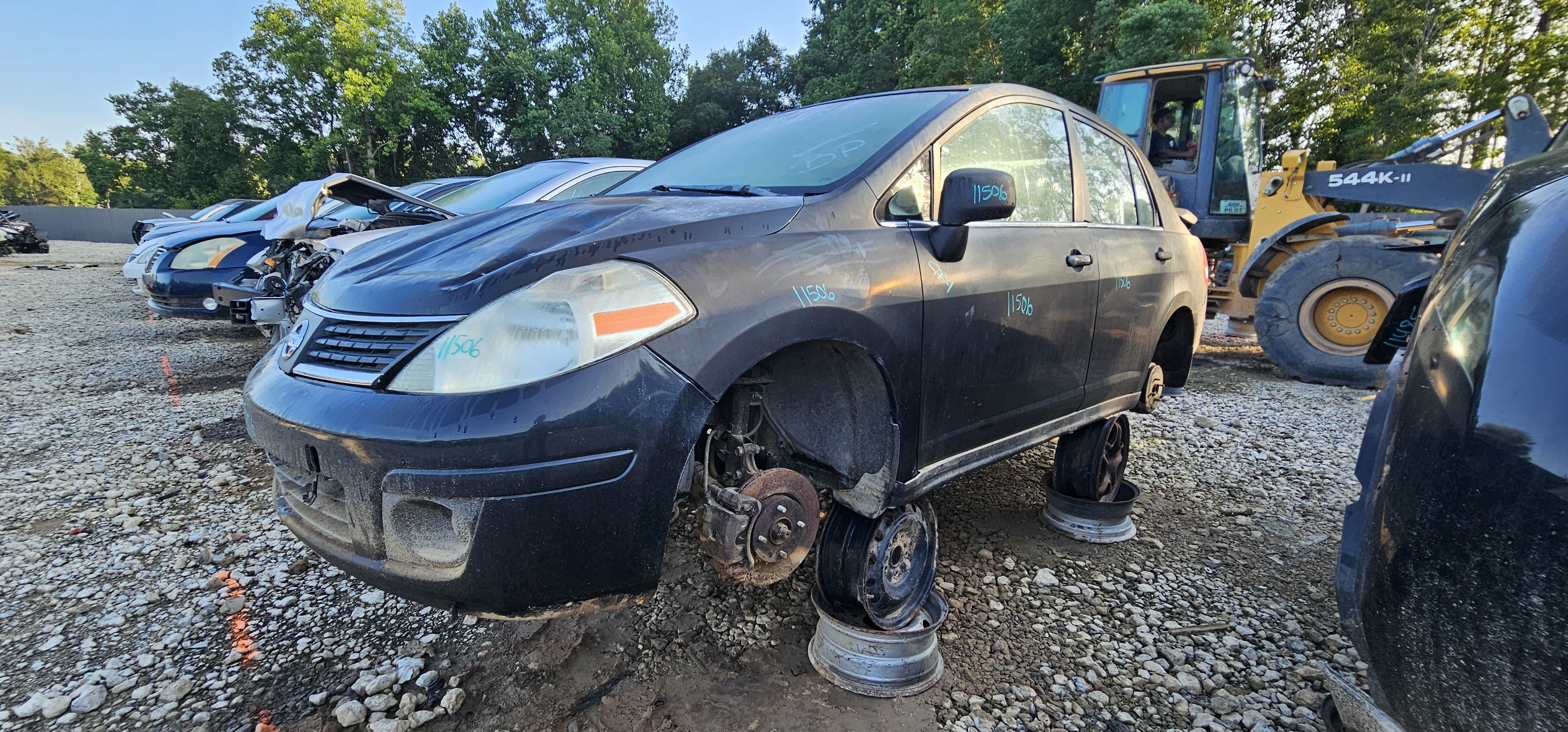 2009 NISSAN Versa