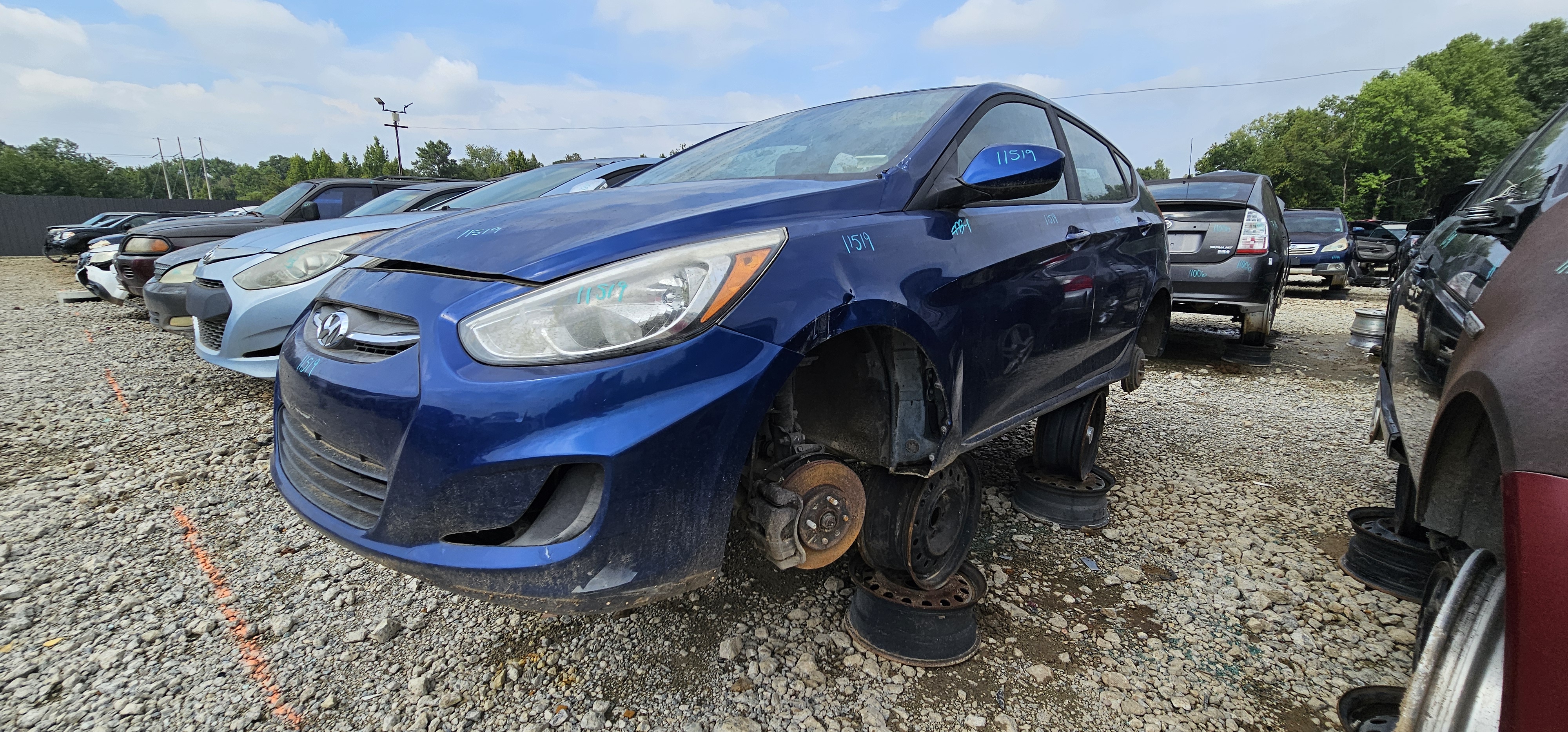 2017 HYUNDAI Accent
