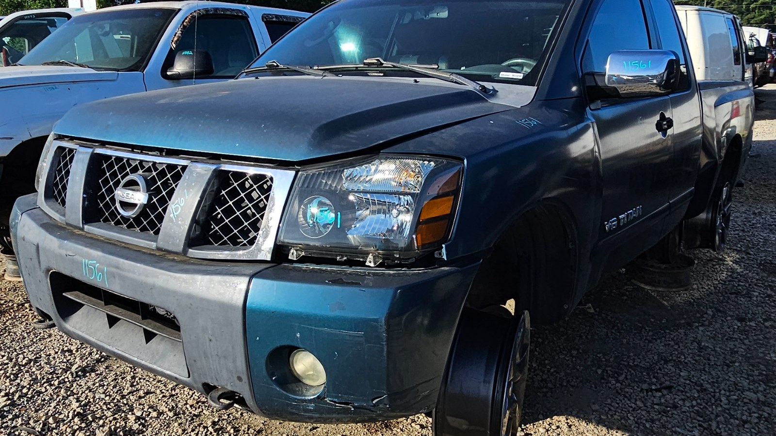 2006 NISSAN Titan
