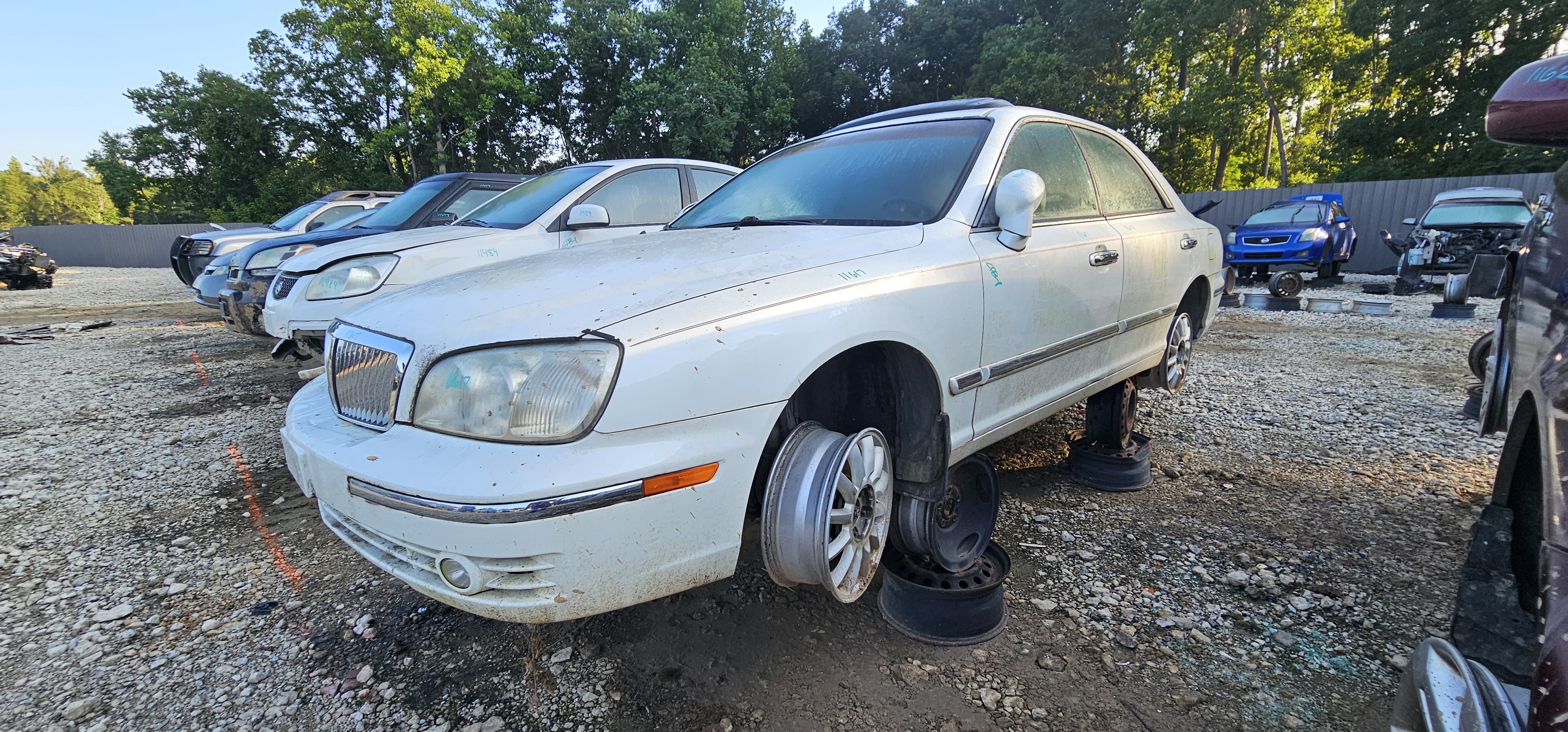2005 HYUNDAI Xg350
