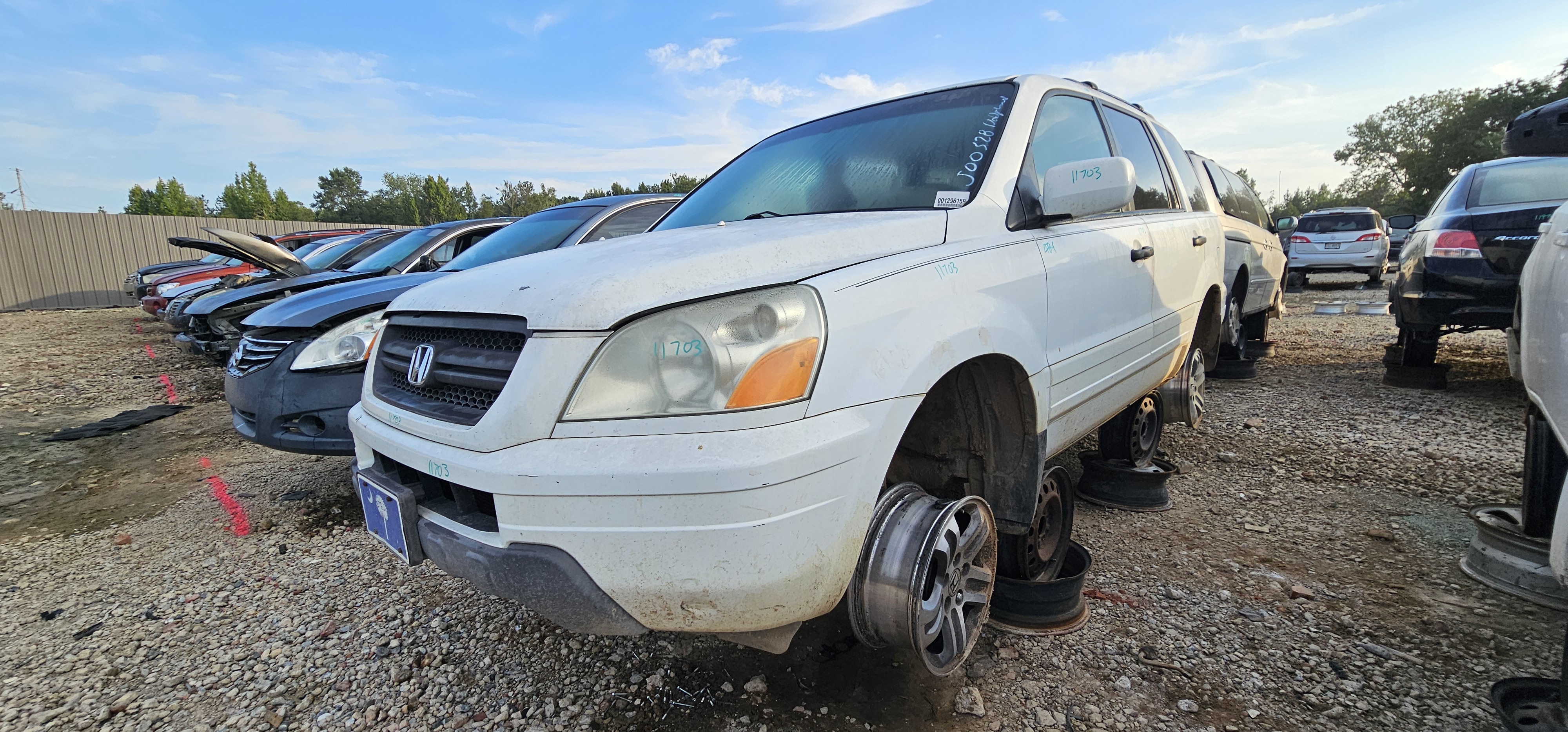 2004 HONDA Pilot