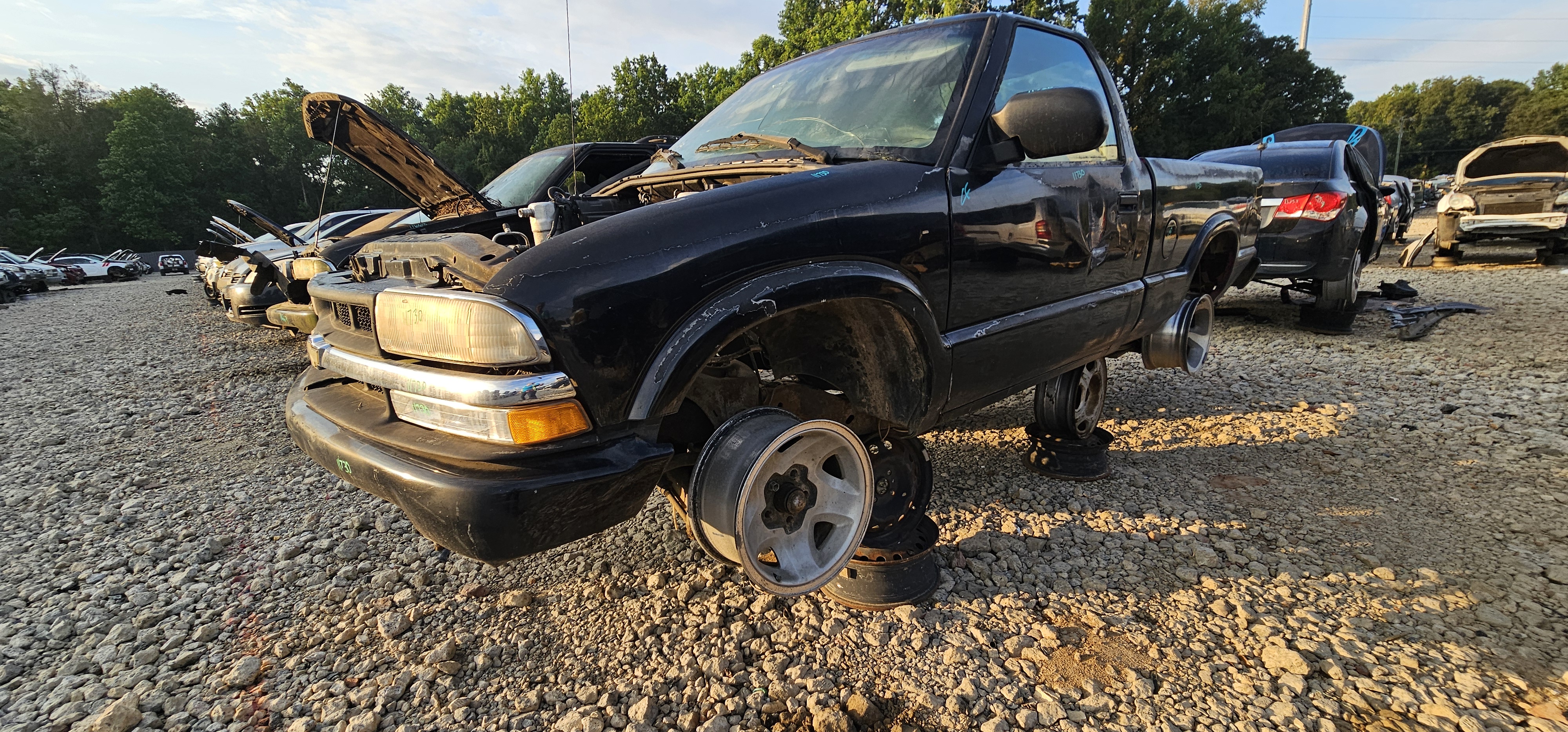 2000 CHEVROLET S-10 Pickup