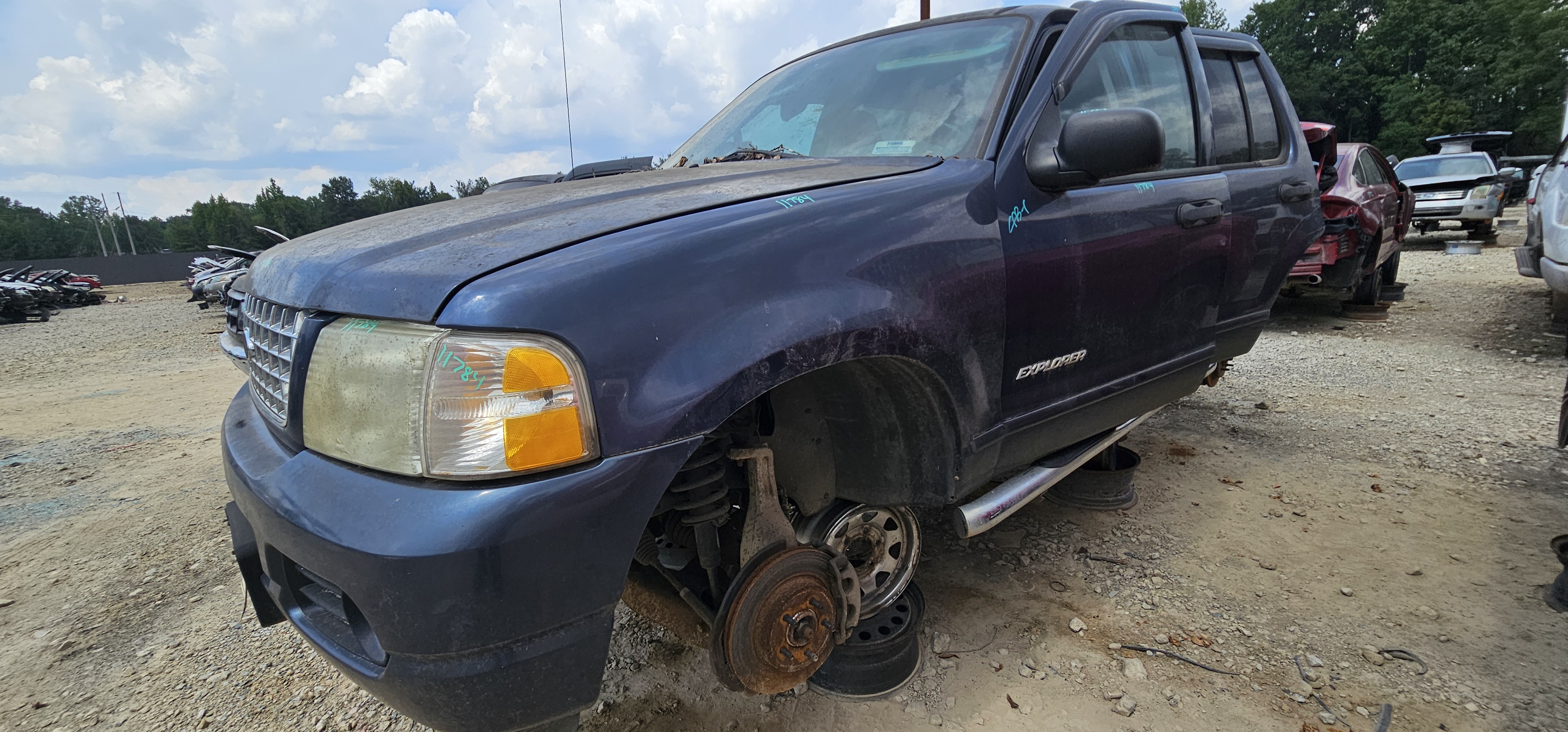 2005 FORD Explorer