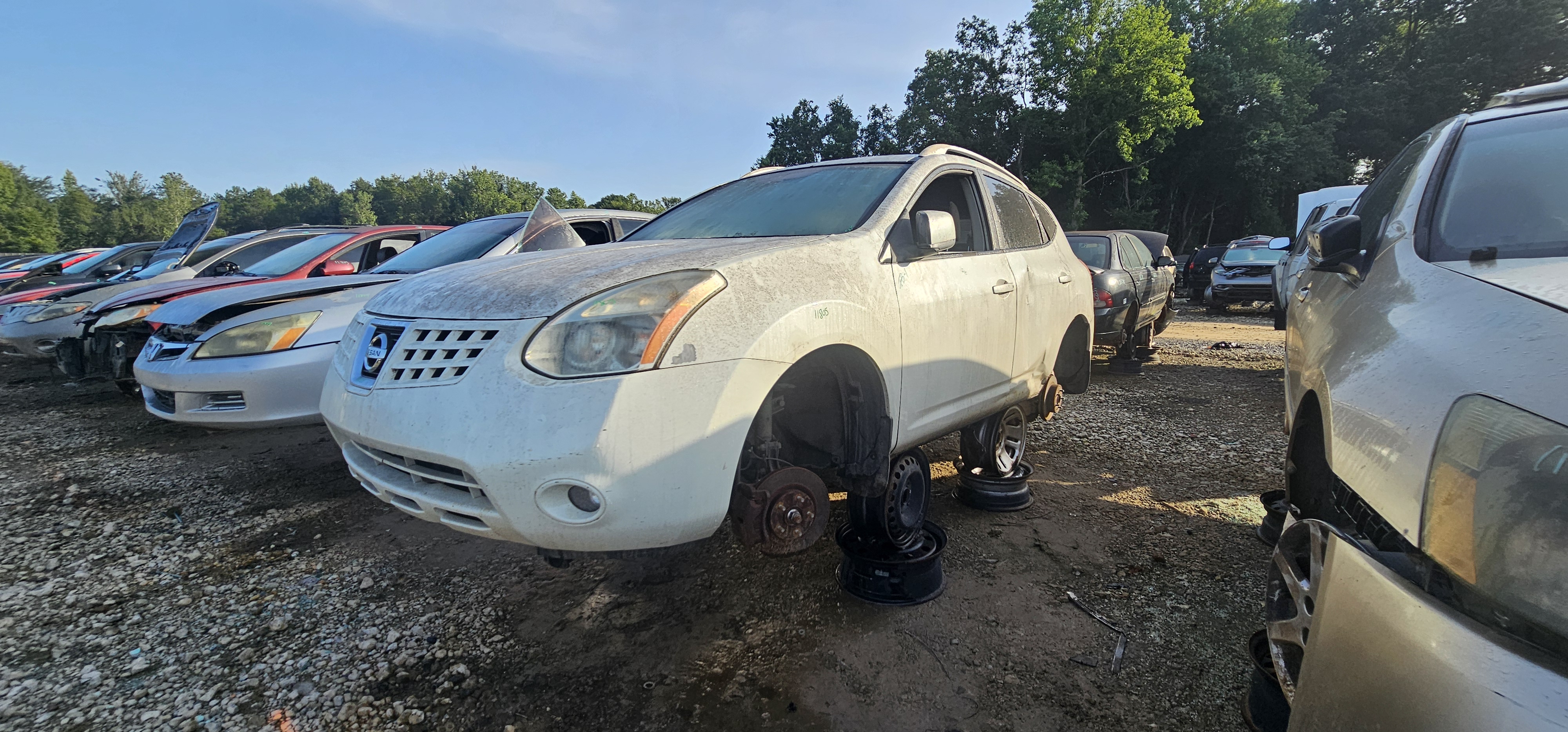 2008 NISSAN Rogue