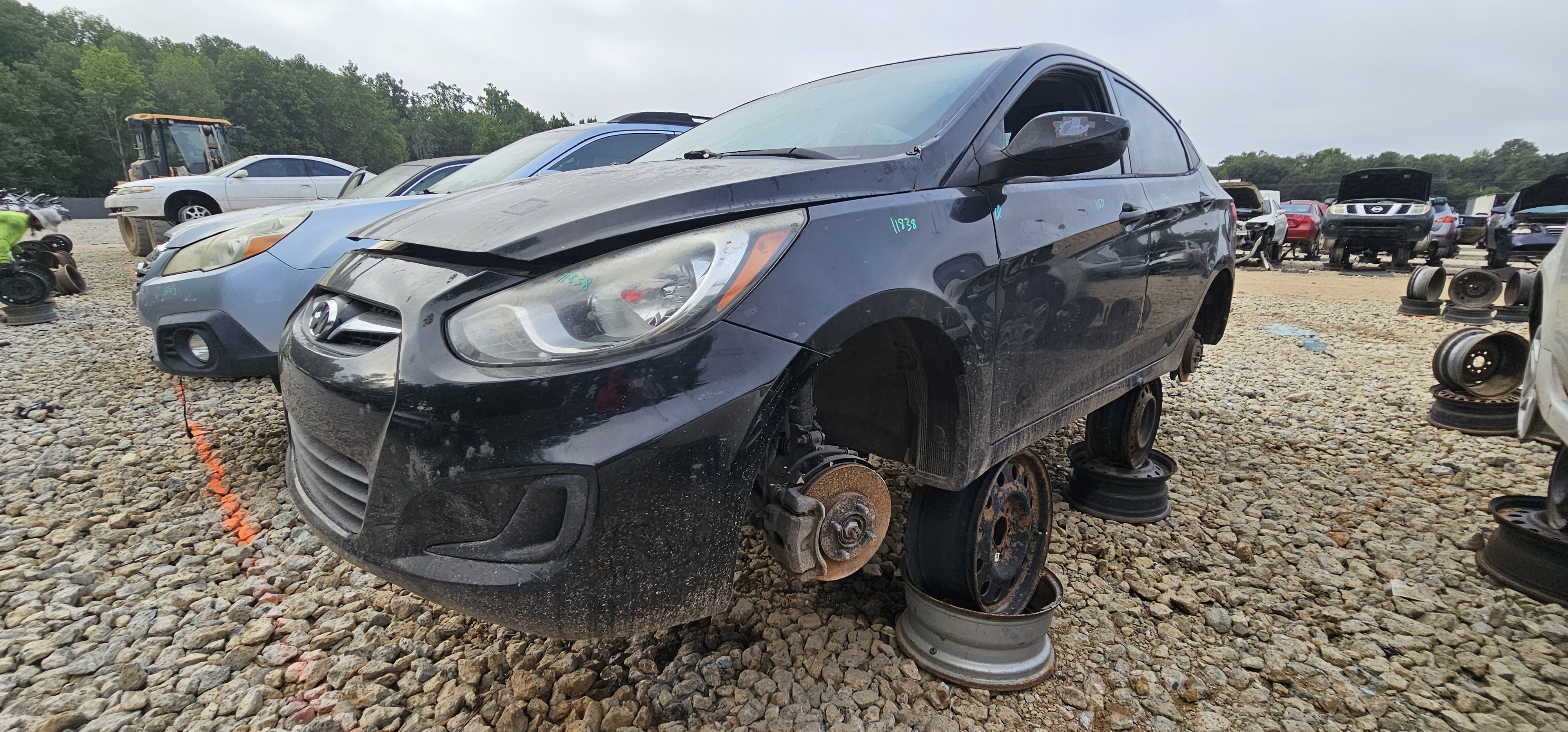 2012 HYUNDAI Accent