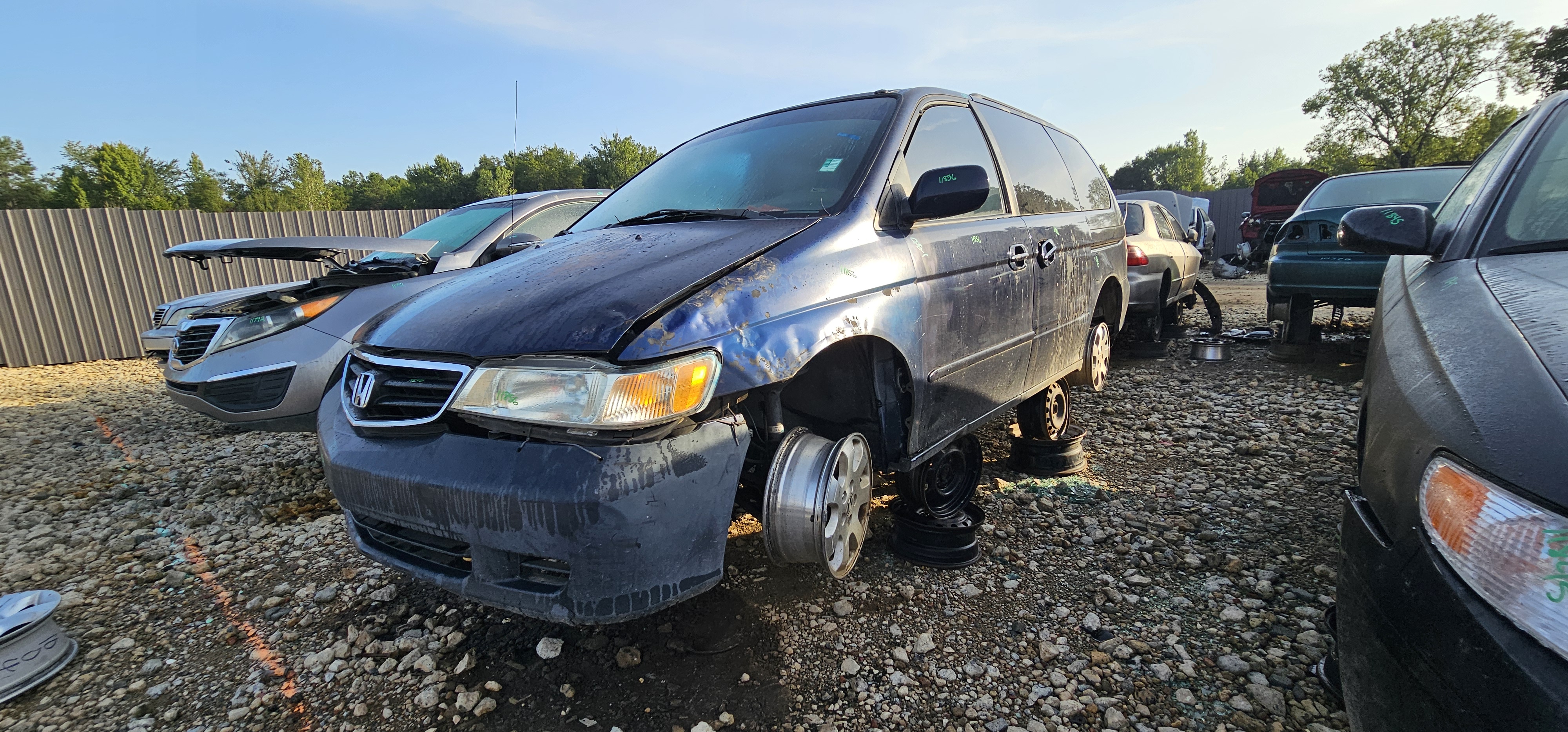 2004 HONDA Odyssey