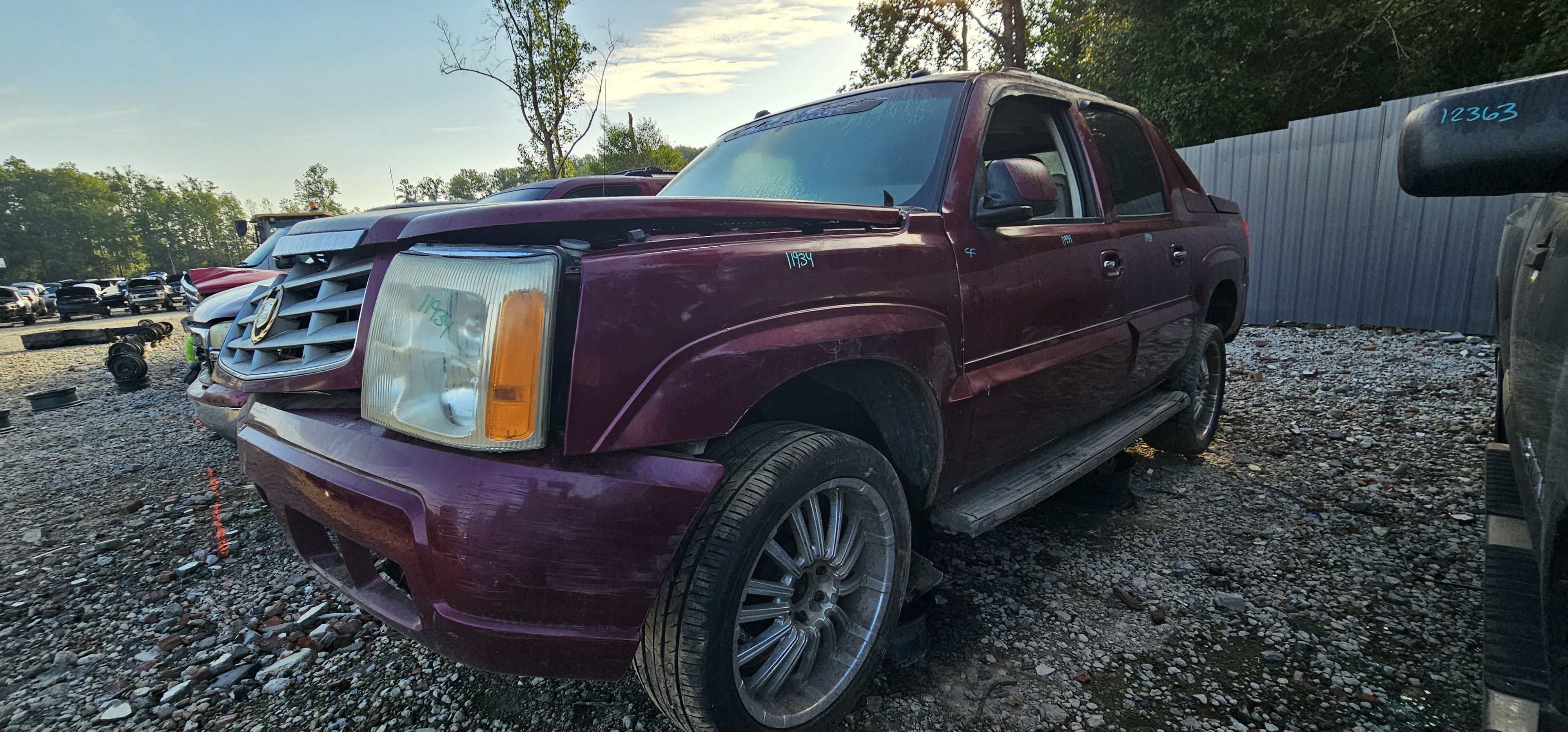 2005 CADILLAC Escalade