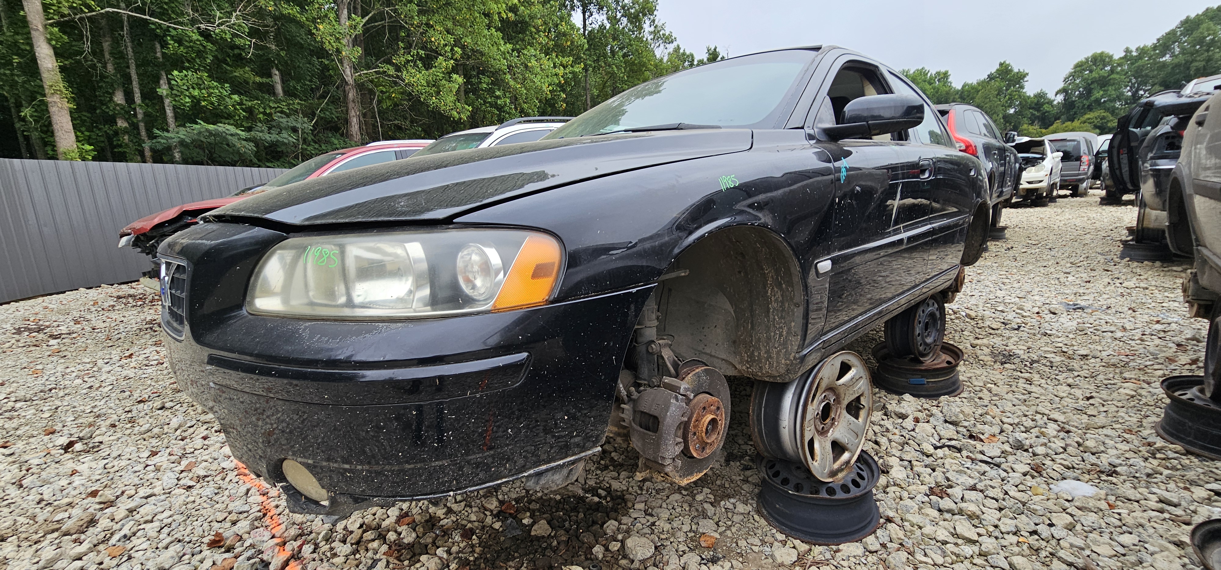 2005 VOLVO S60