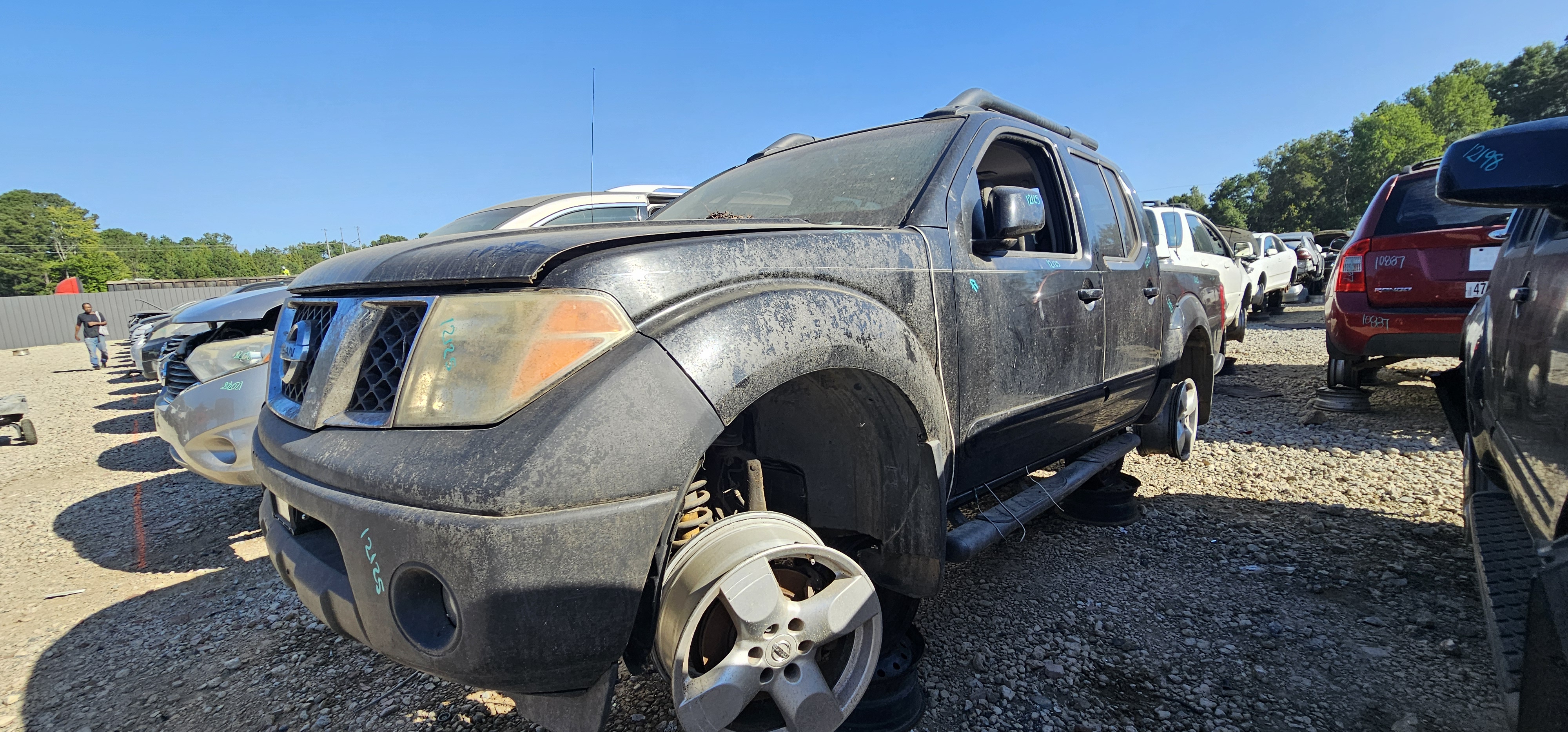 2006 NISSAN Frontier