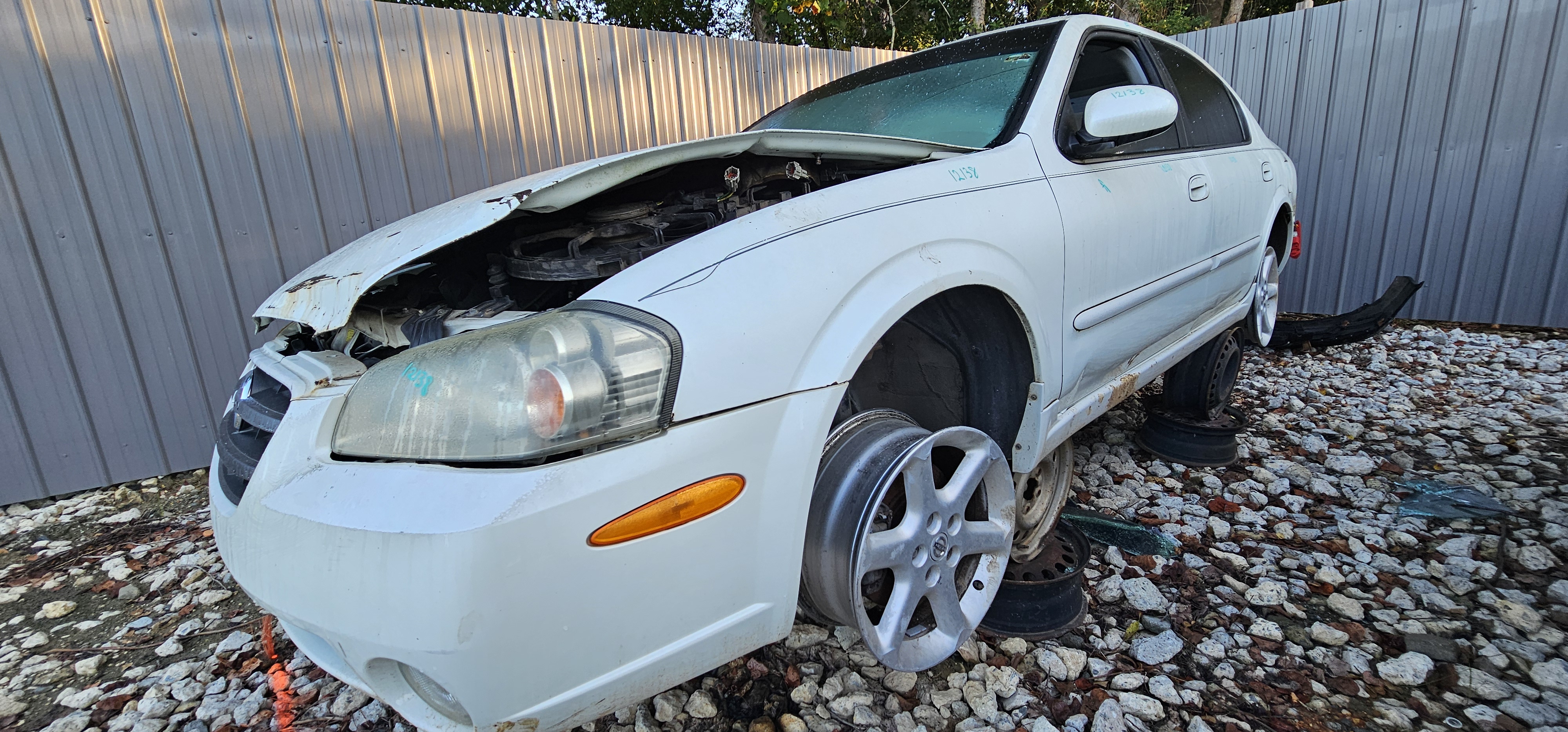 2003 NISSAN Maxima