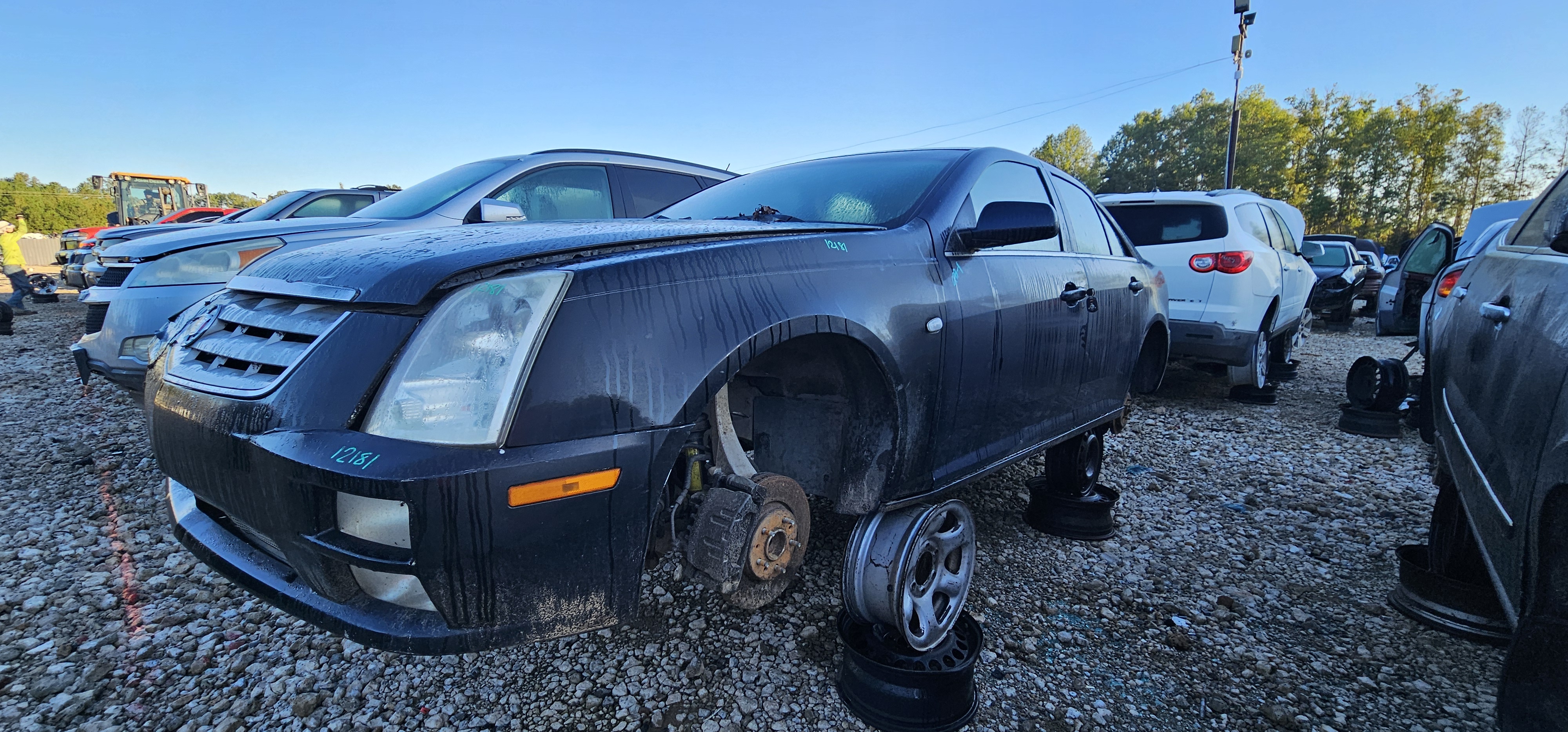 2005 CADILLAC Sts