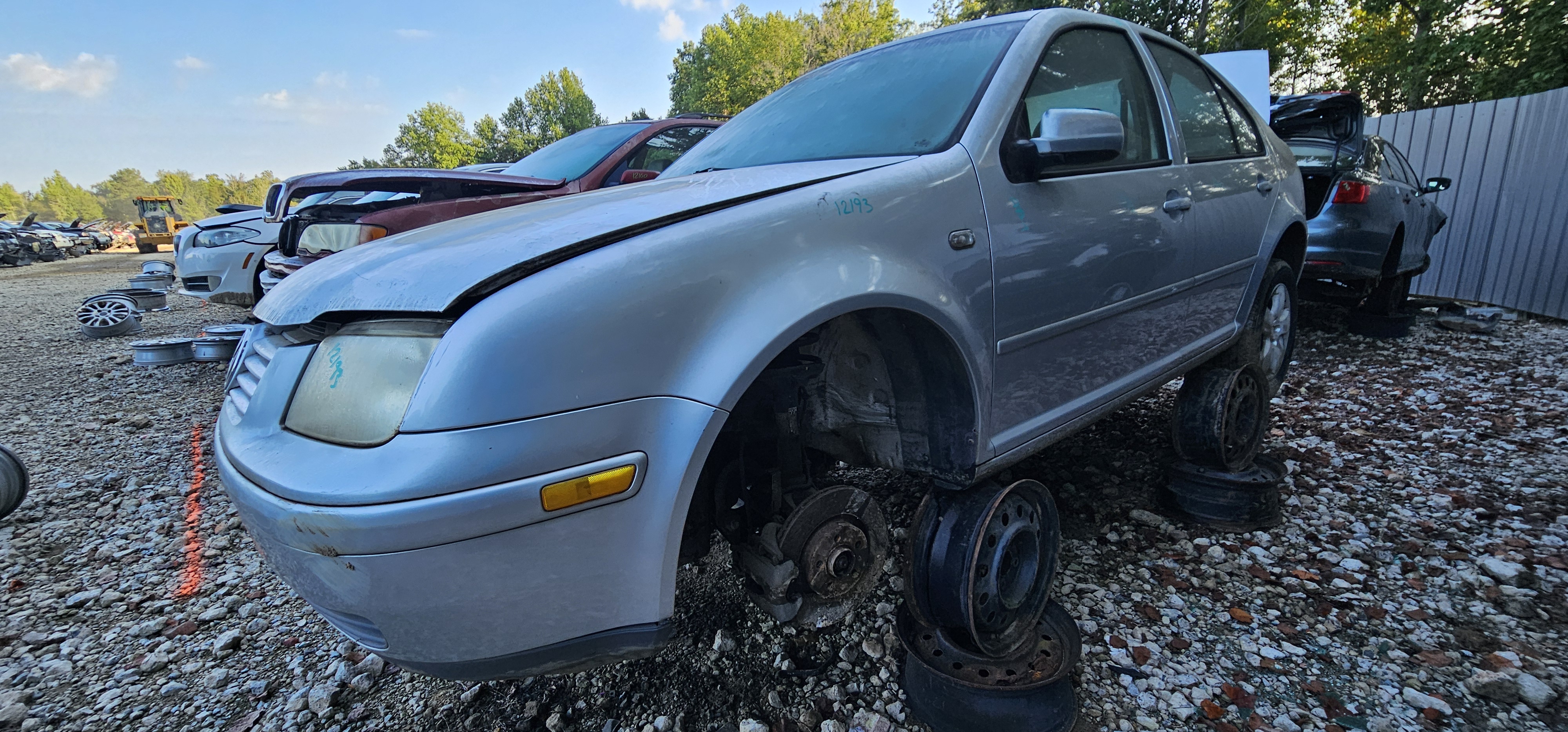 2003 VOLKSWAGEN Jetta