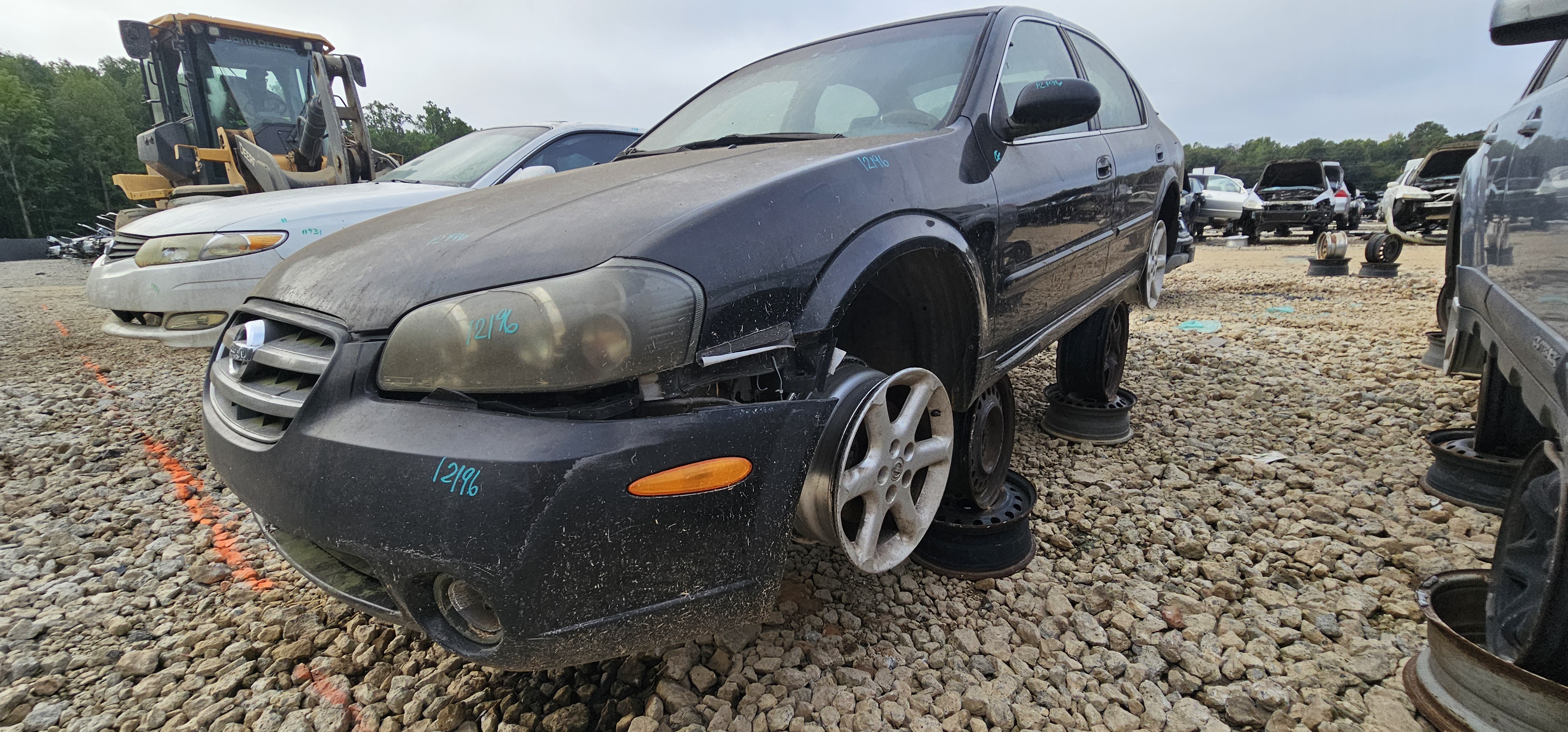 2002 NISSAN Maxima