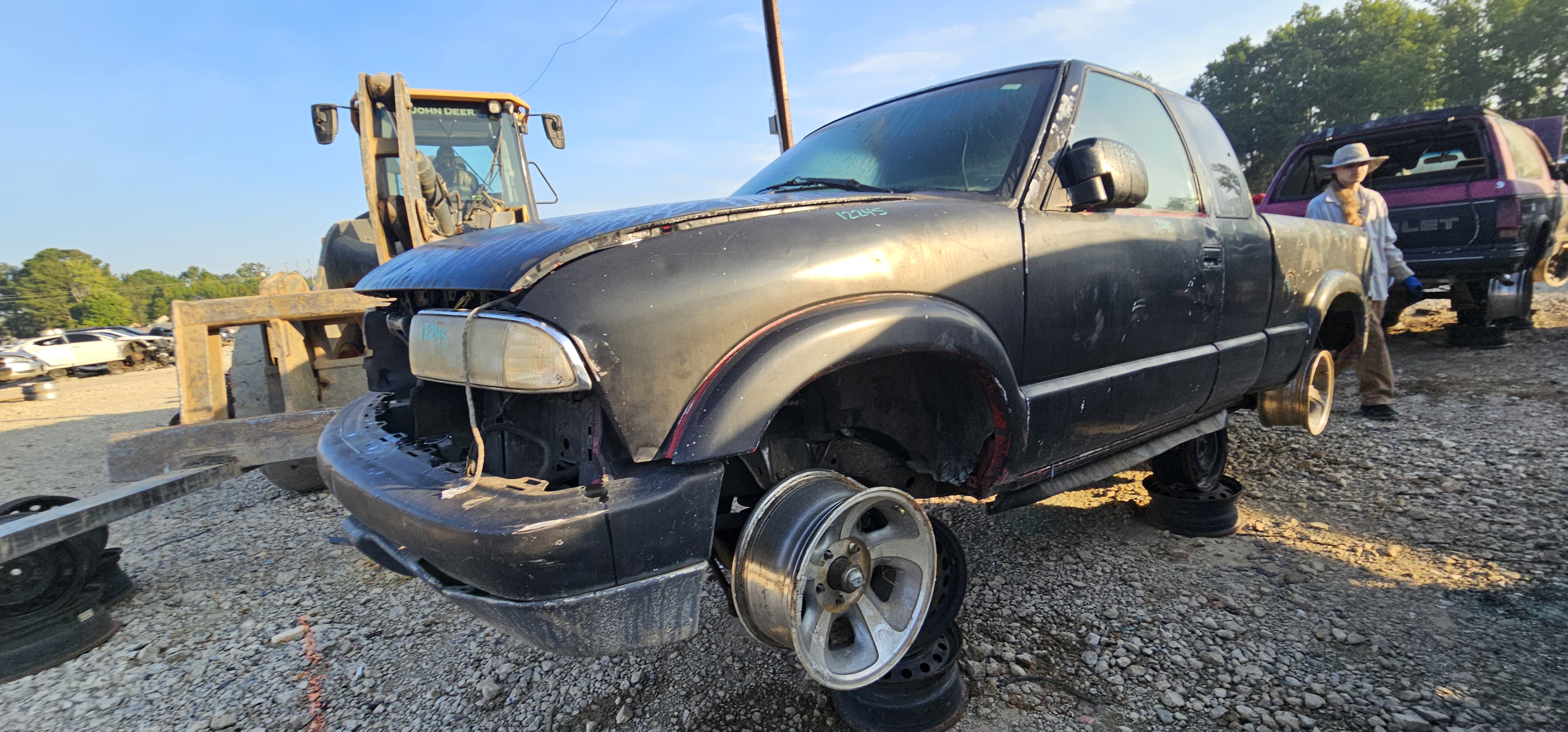 2002 CHEVROLET S-10 Pickup