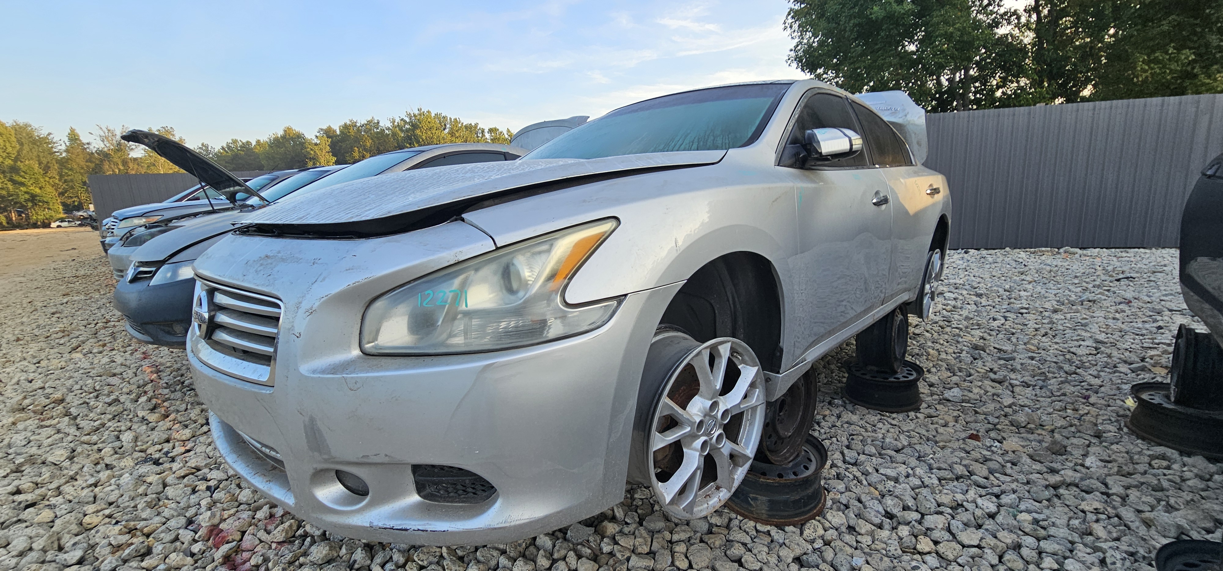 2012 NISSAN Maxima