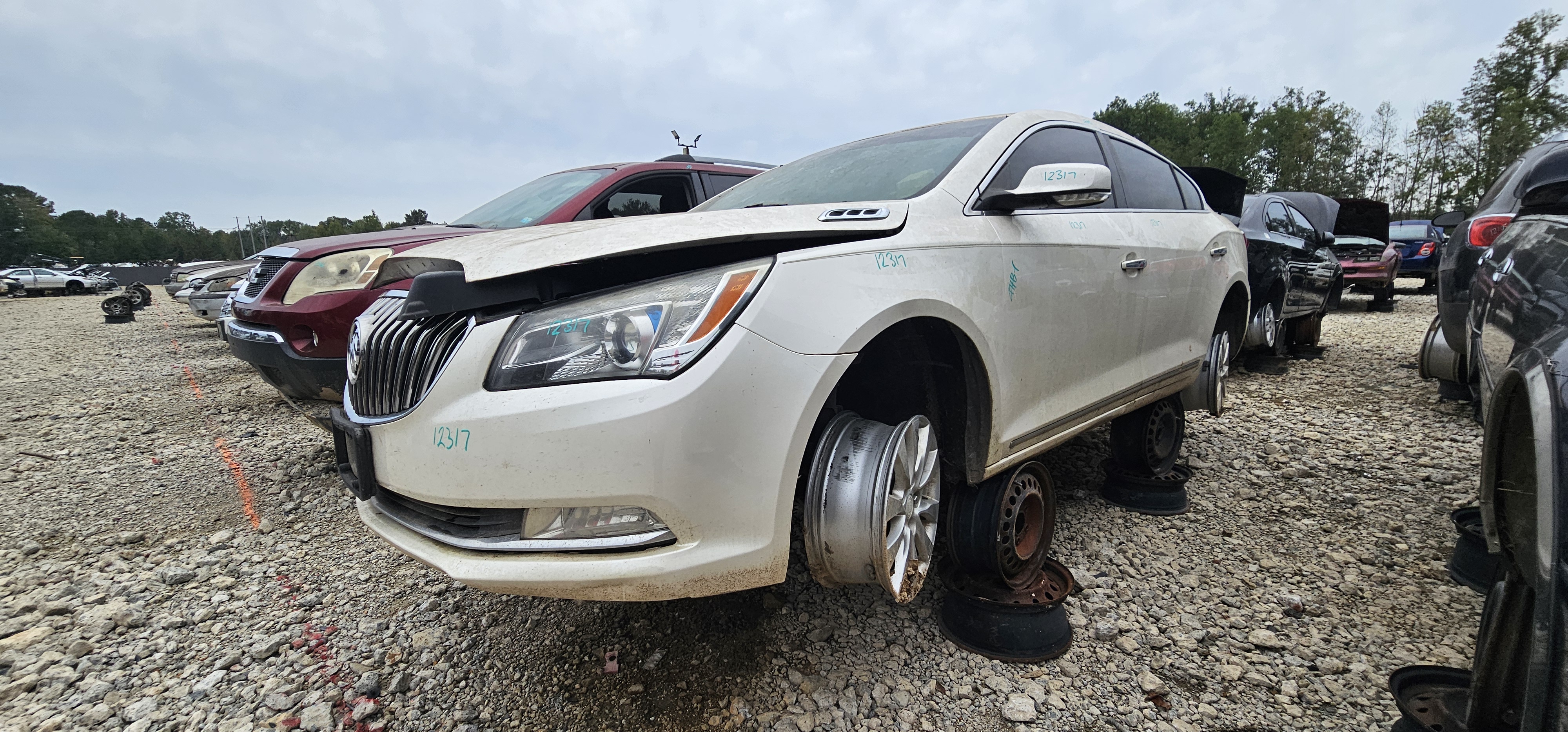 2014 BUICK Lacrosse