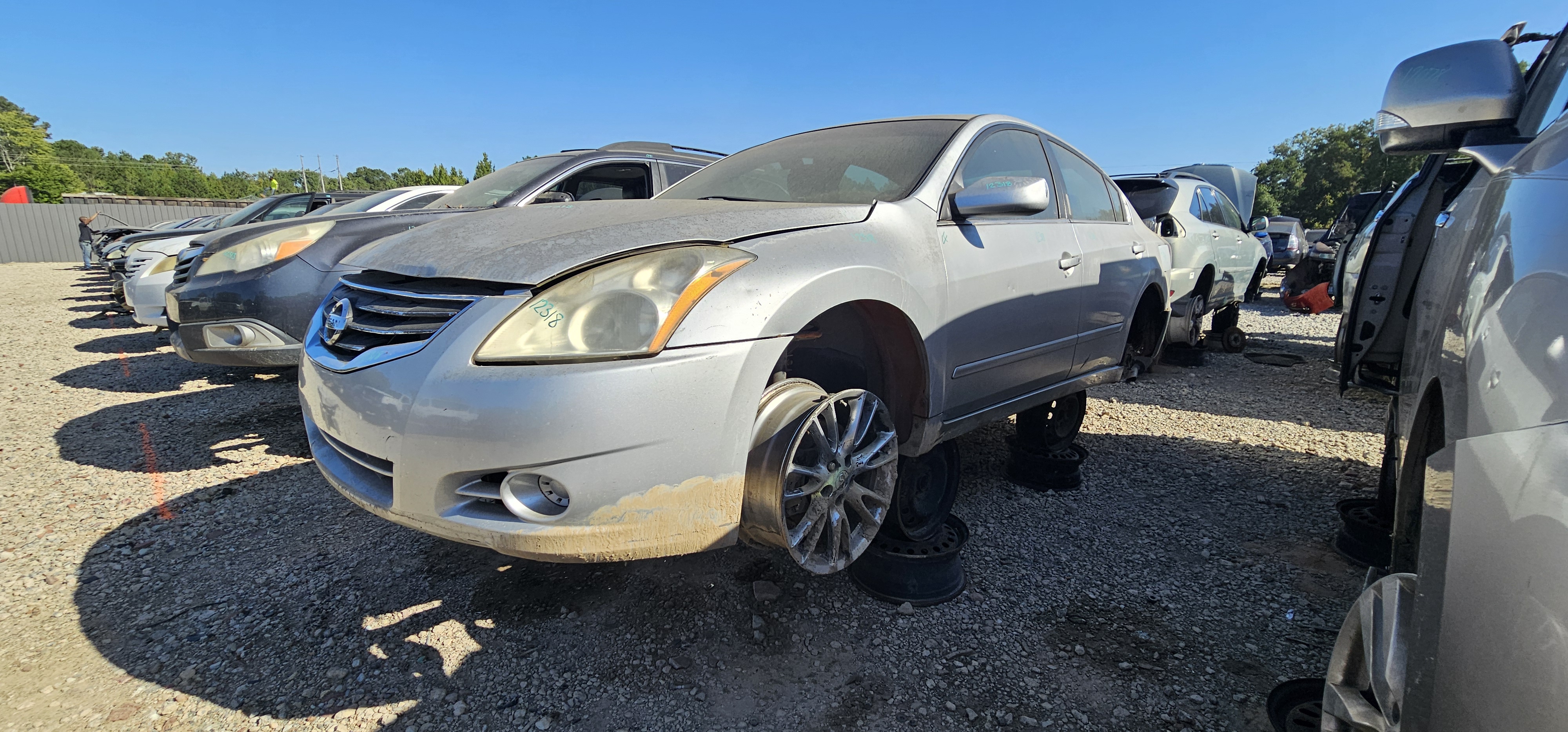 2012 NISSAN Altima
