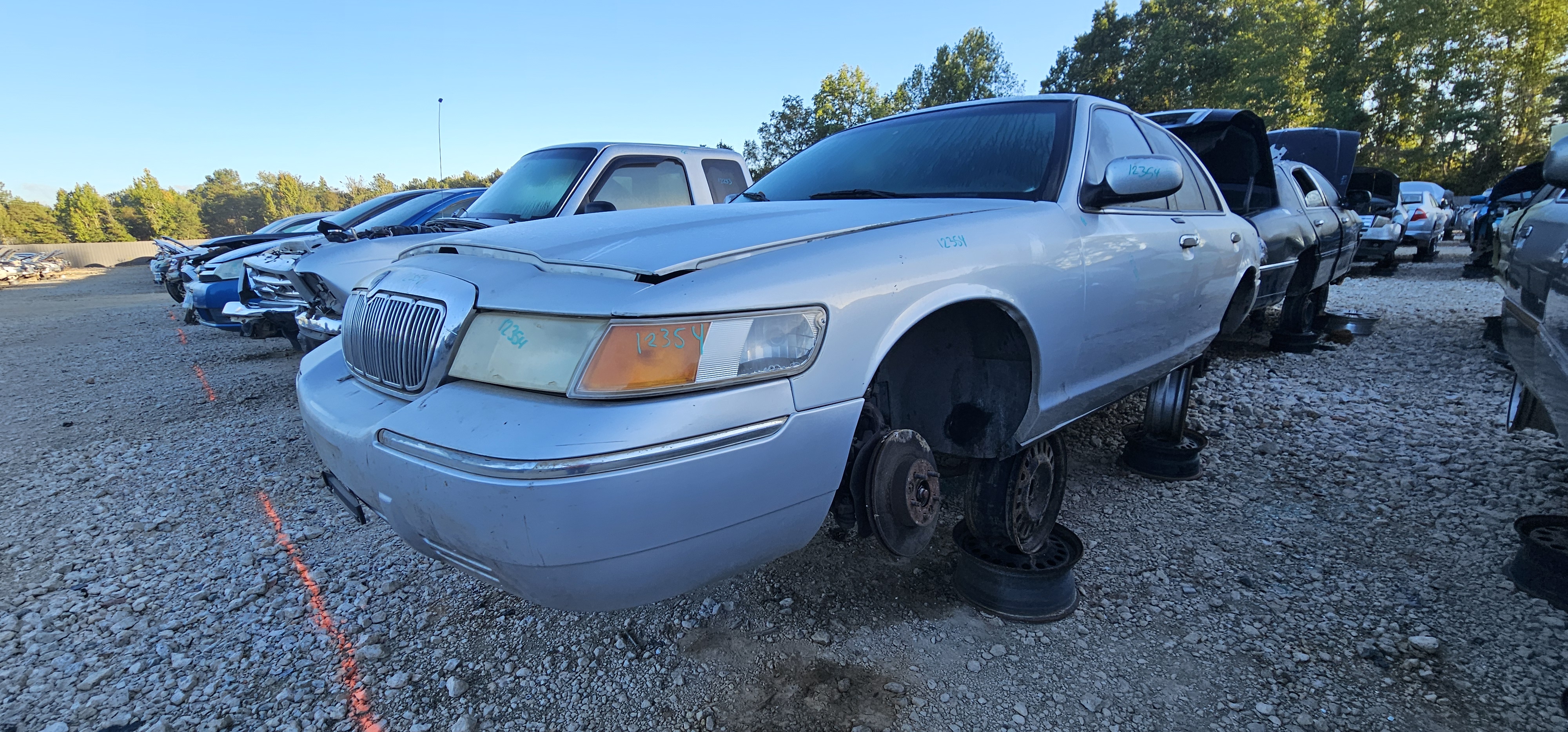 2001 MERCURY Grand Marquis