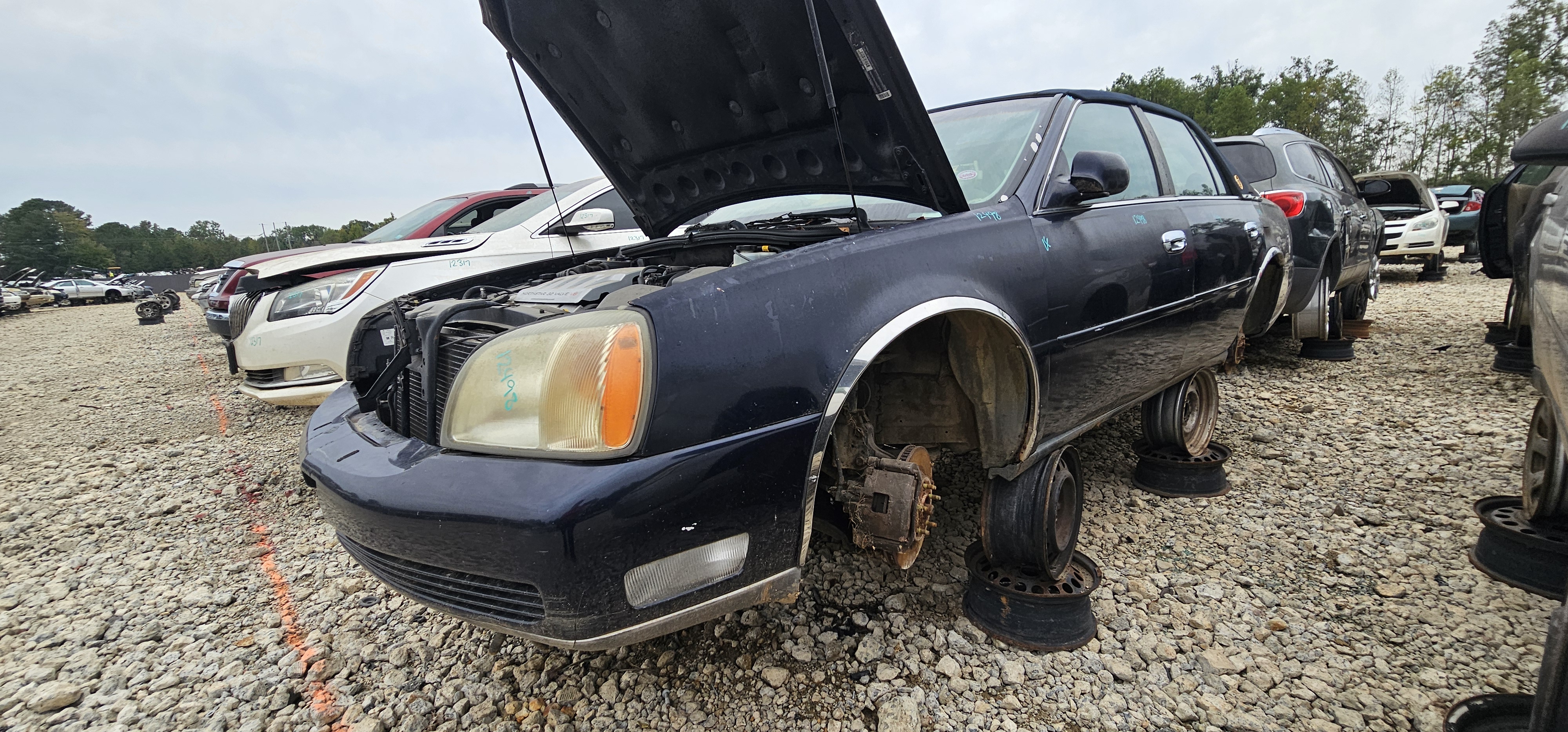 2003 CADILLAC Deville