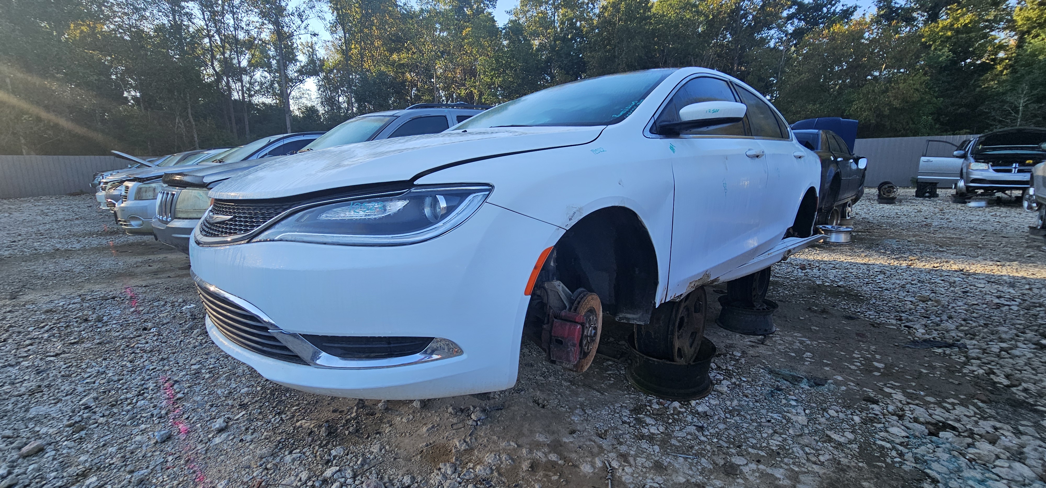 2015 CHRYSLER 200