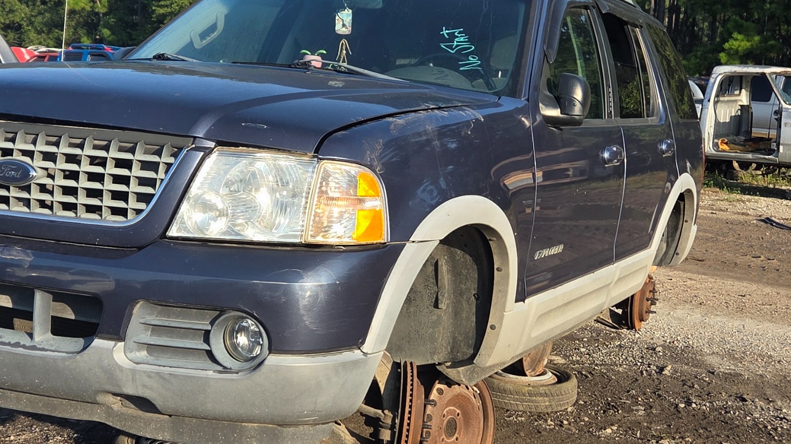 2002 FORD Explorer