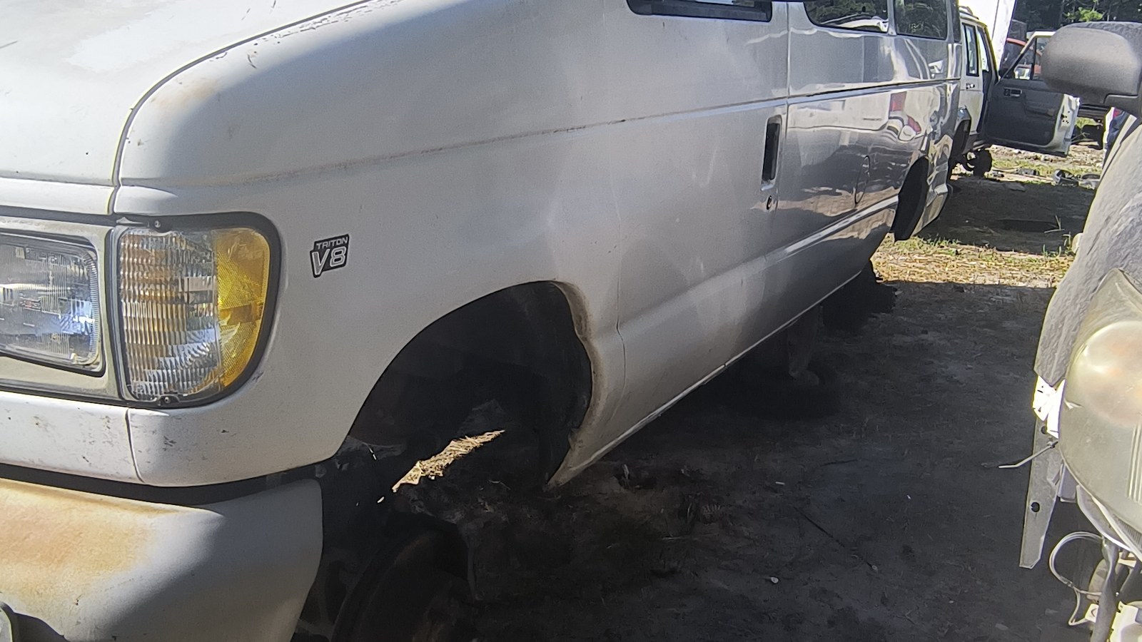 1998 FORD E-350